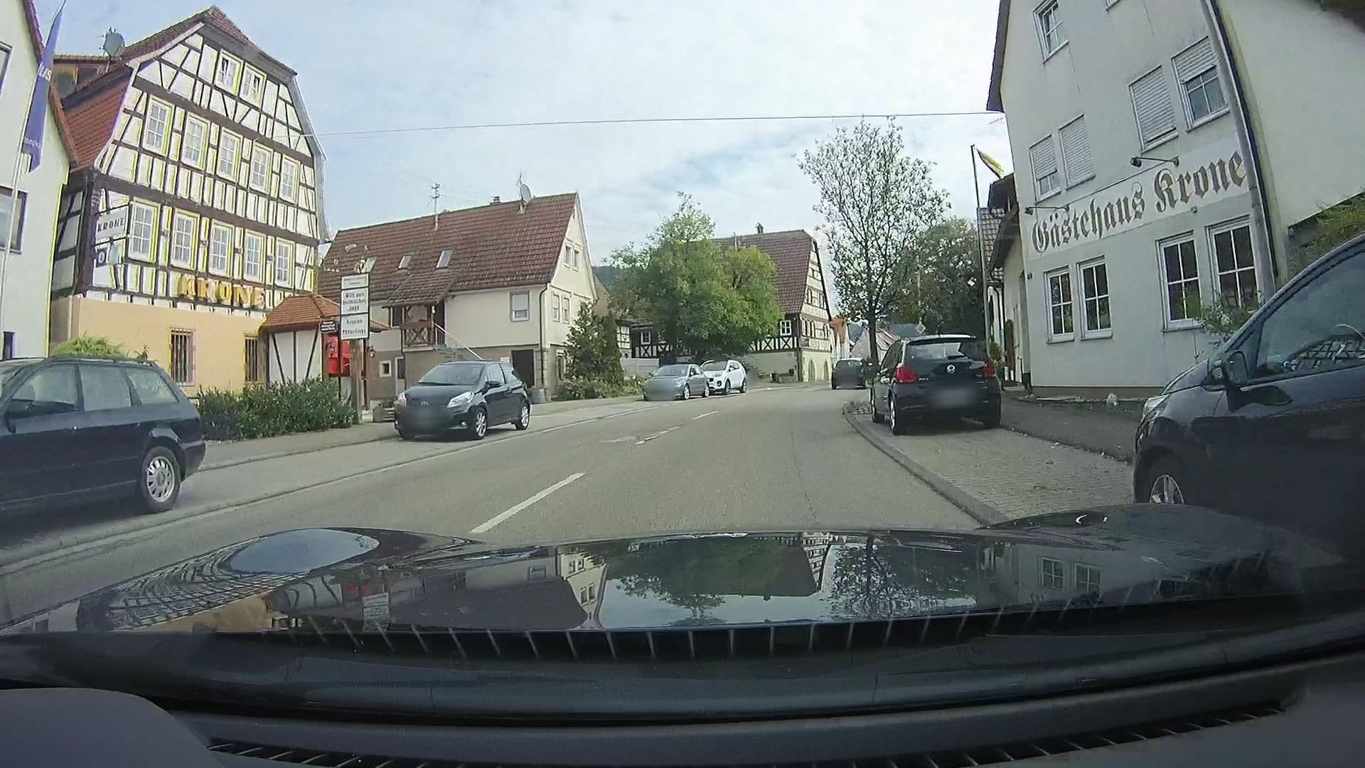 Street view near Gasthaus Krone, Oberstenfeld — © joachim_mueller (CC BY-SA · Mapillary)