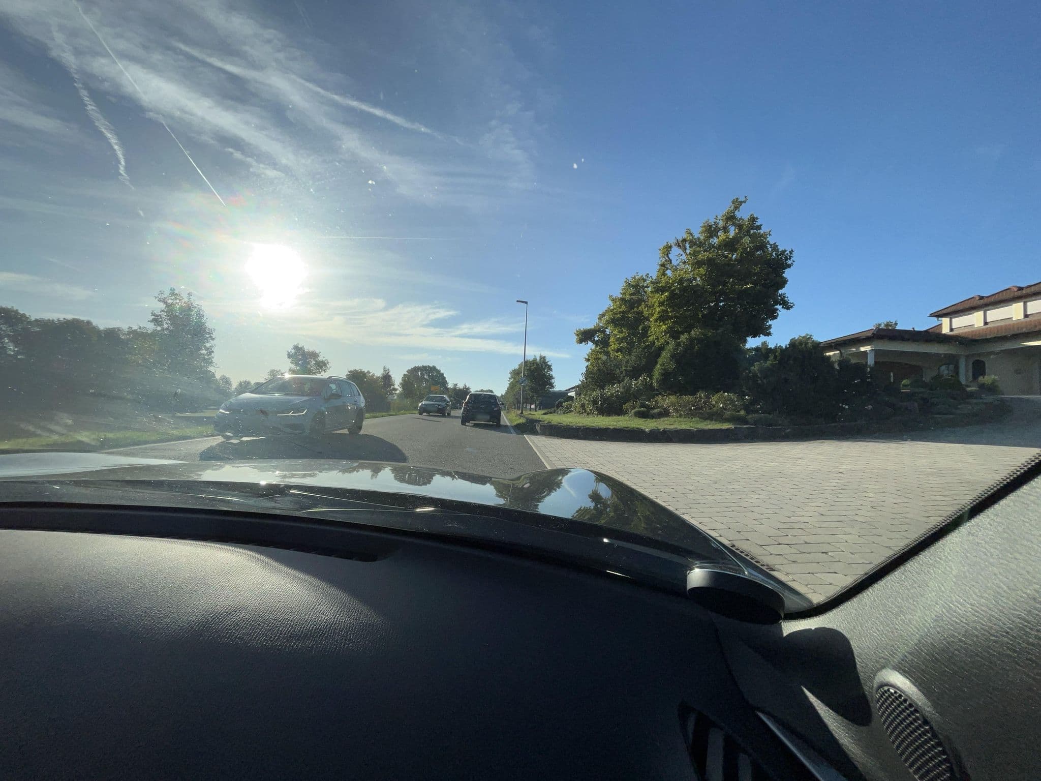 Street view near Gasthaus Krone Björn Sinzinger, Öhringen — © joachim_mueller (CC BY-SA · Mapillary)