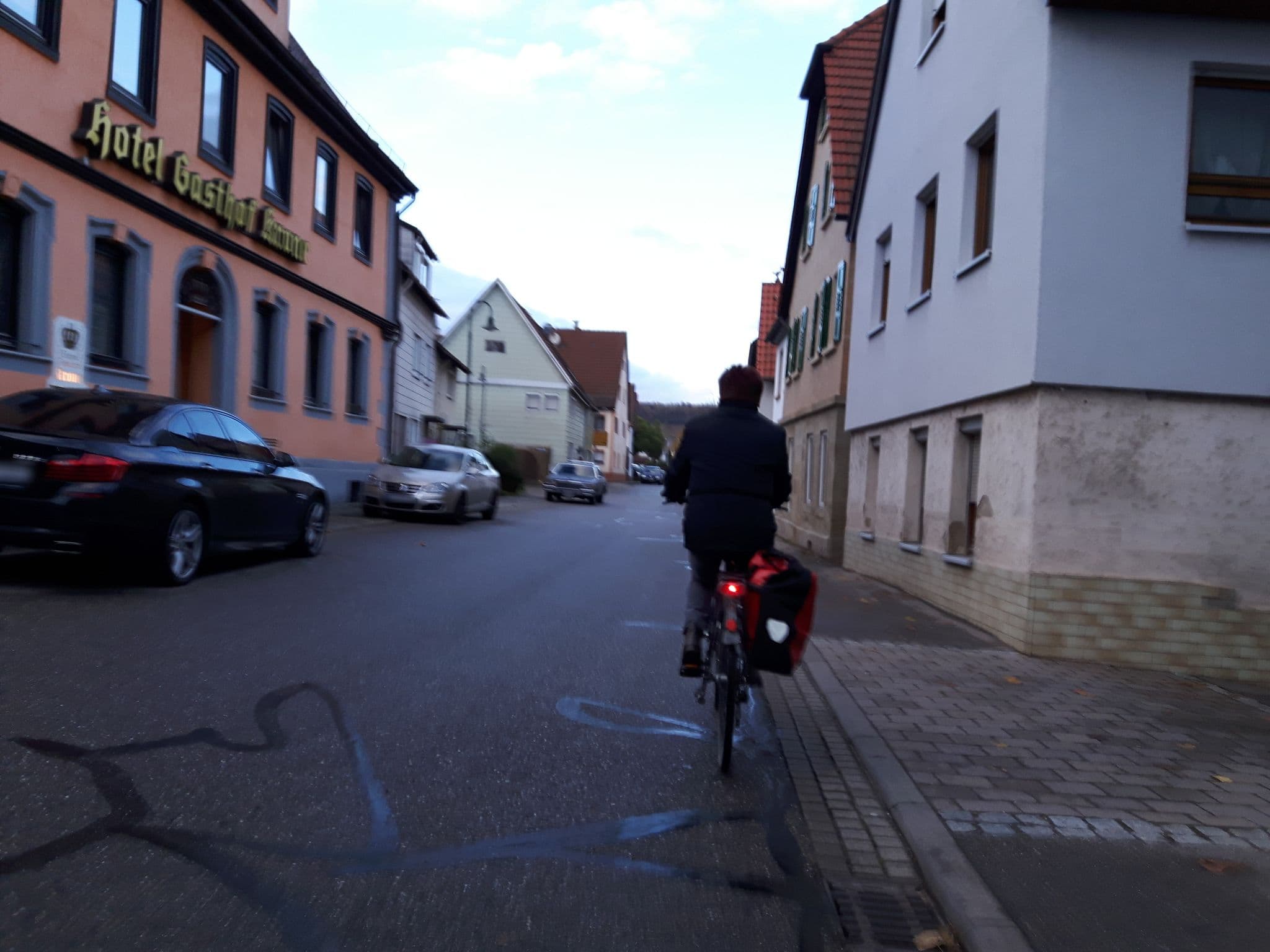 Street view near Landgasthof Hotel Krone, Eberstadt — © changchun1 (CC BY-SA · Mapillary)