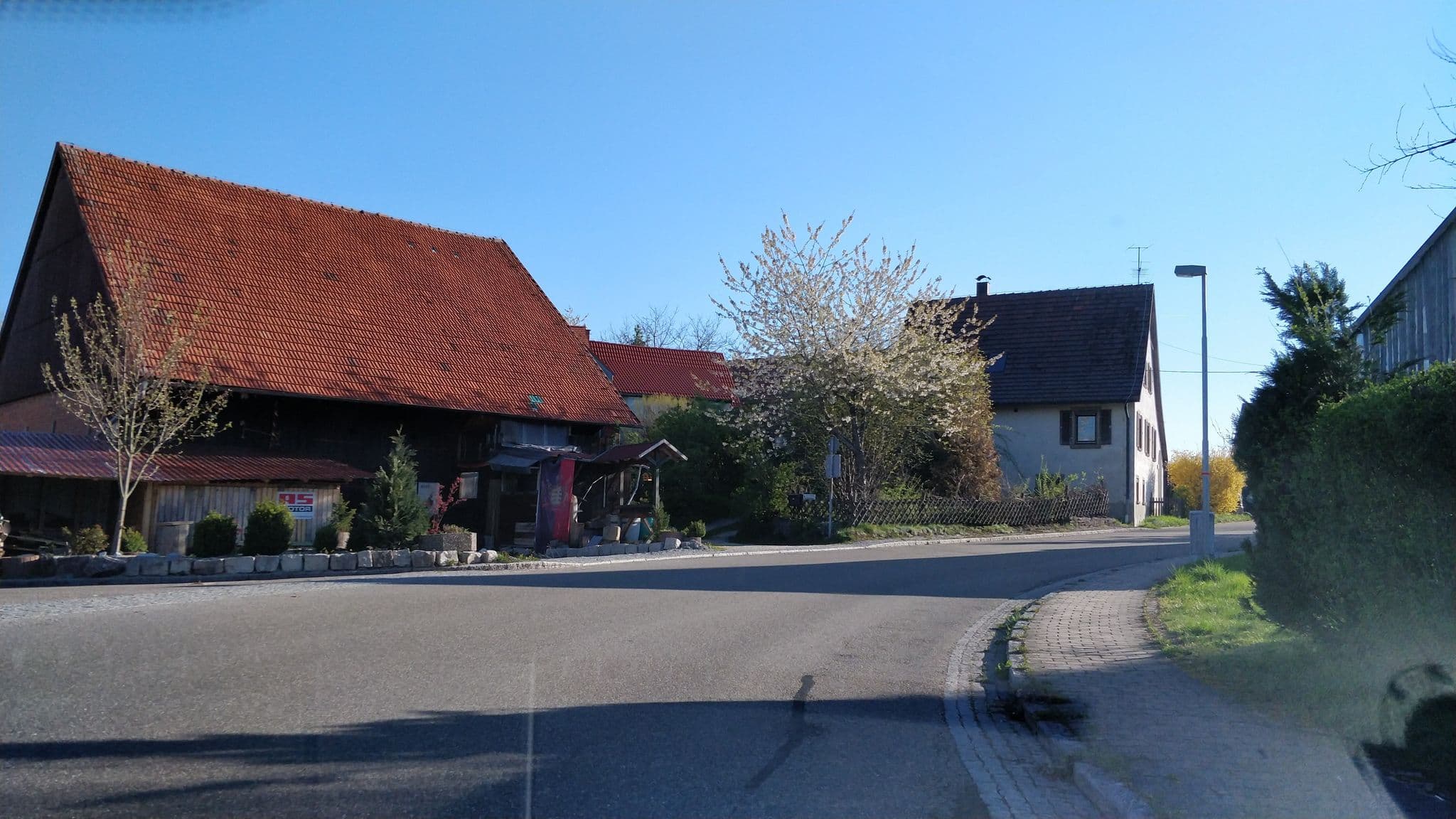 Street view near Hof Heilenbergen, Oberrot — © dirk18 (CC BY-SA · Mapillary)