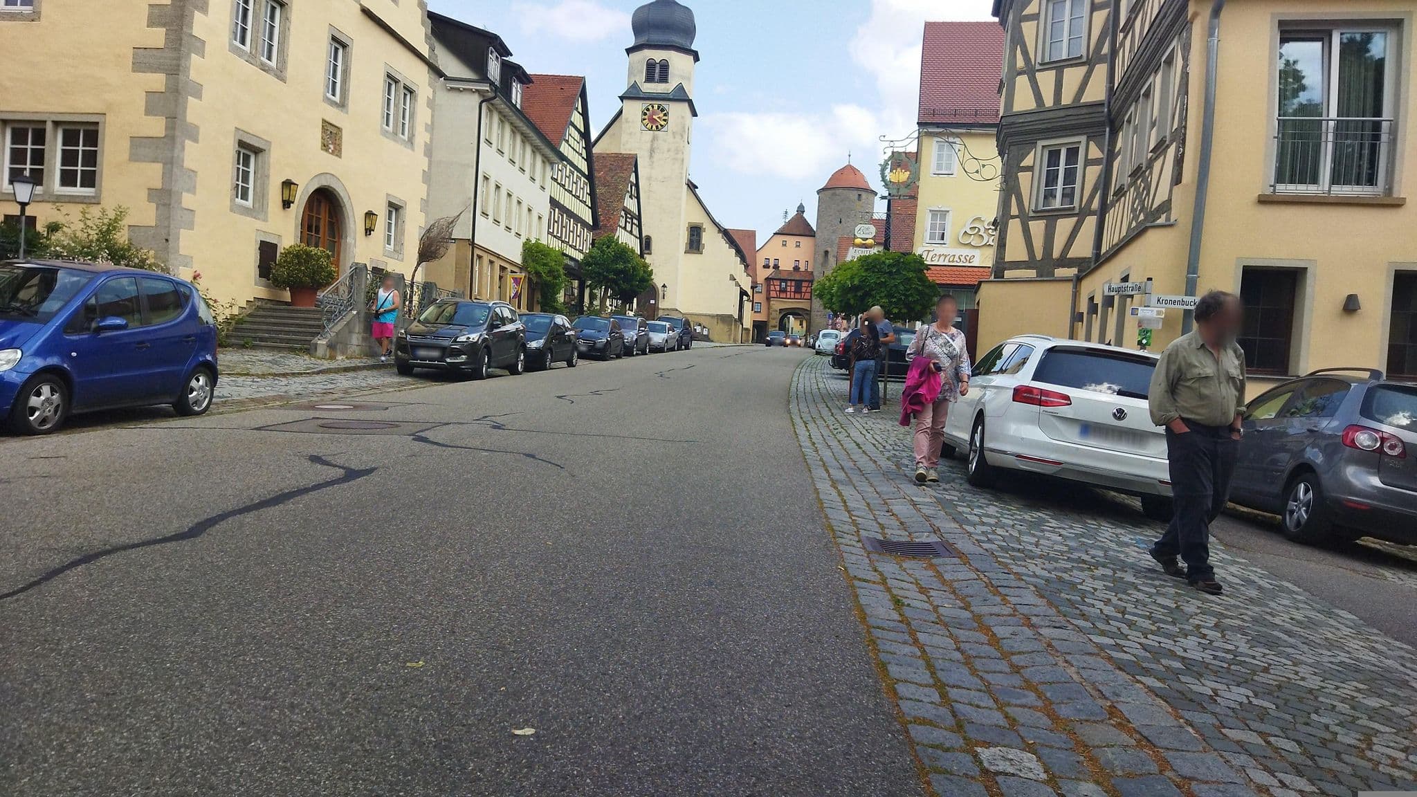 Street view near Krone Langenburg, Langenburg — © changchun1 (CC BY-SA · Mapillary)