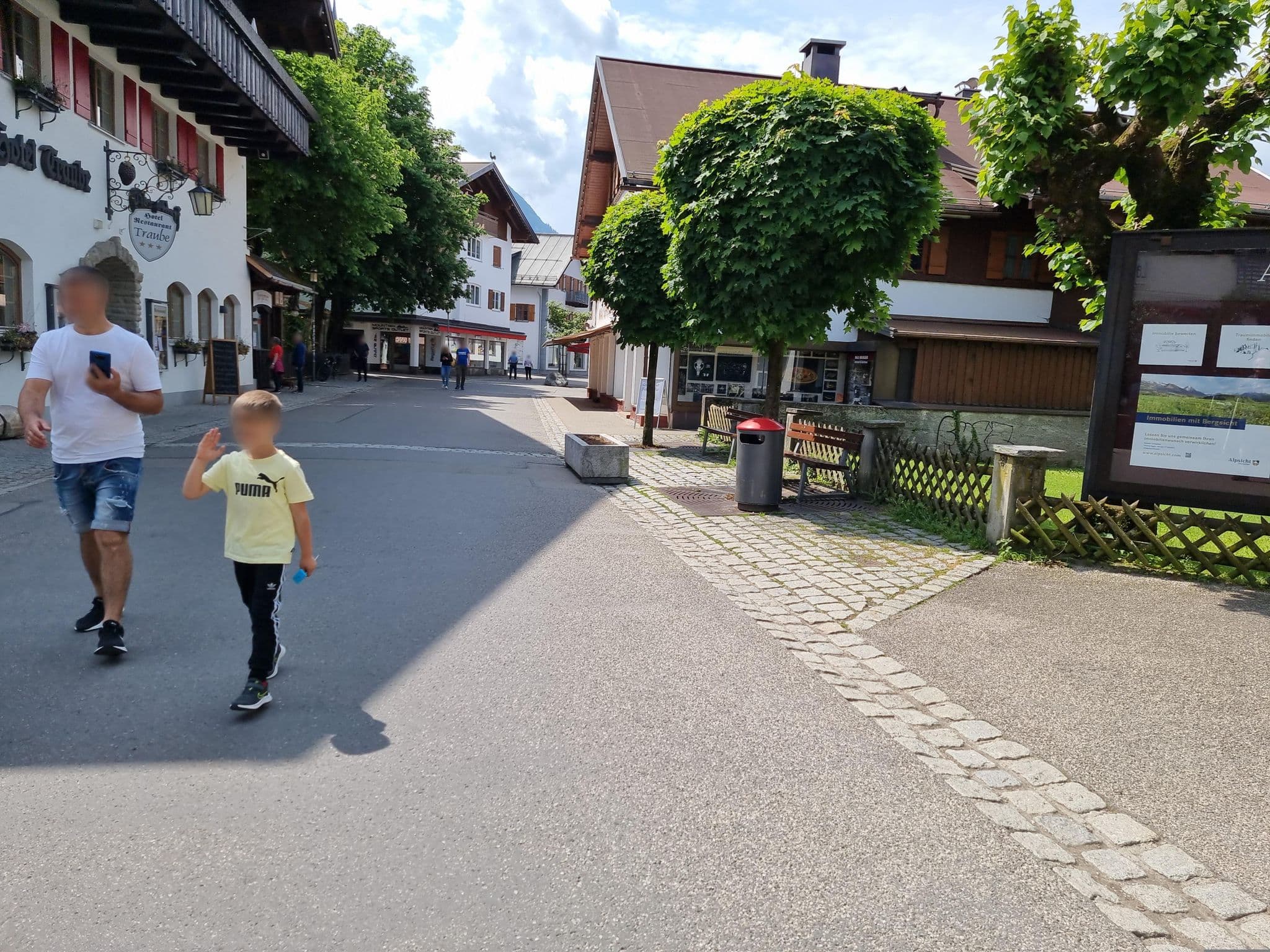 Street view near Pension Binz, Oberstdorf — © inextremo96 (CC BY-SA · Mapillary)