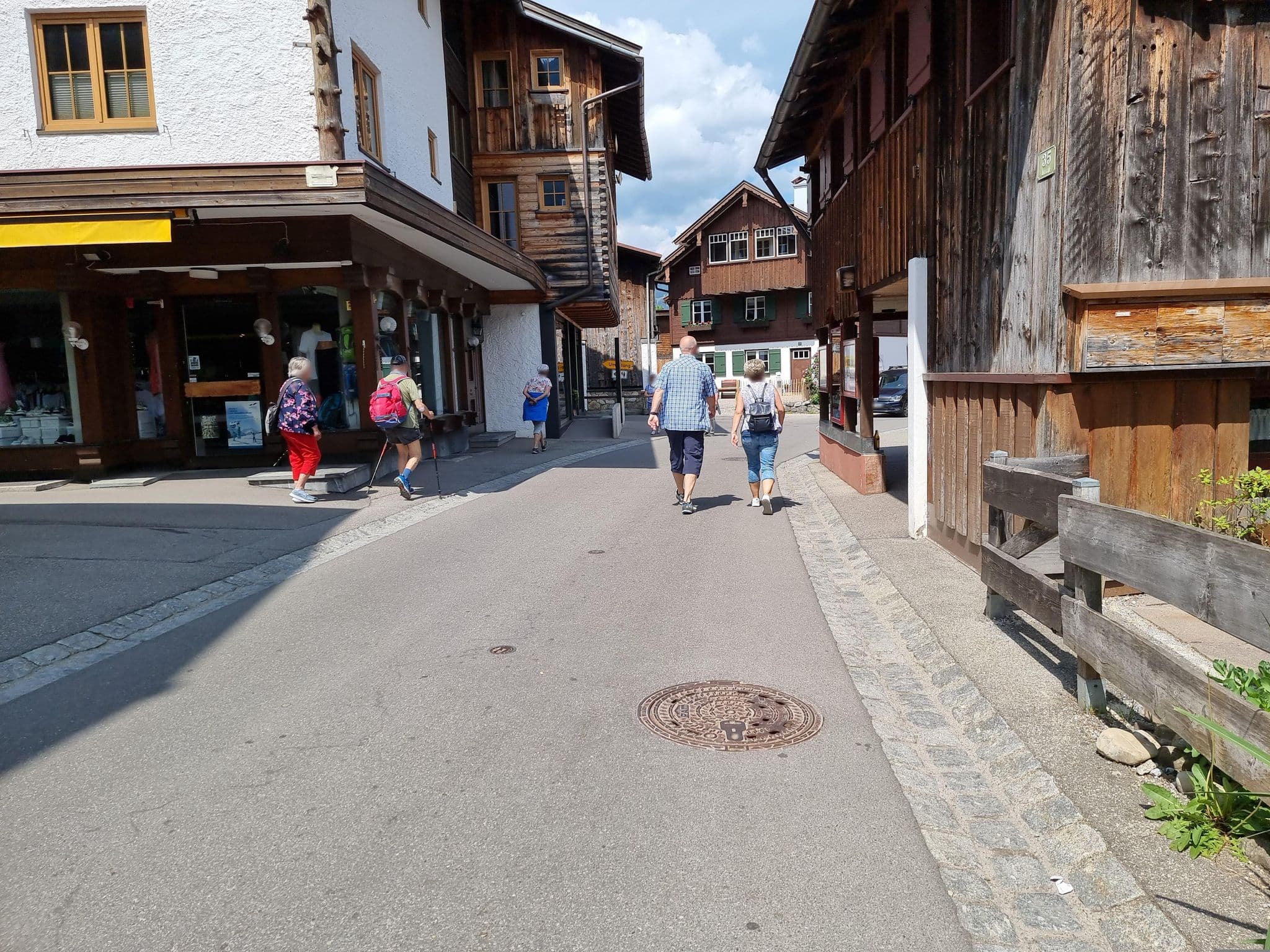 Street view near Blattner Felix, Oberstdorf — © inextremo96 (CC BY-SA · Mapillary)