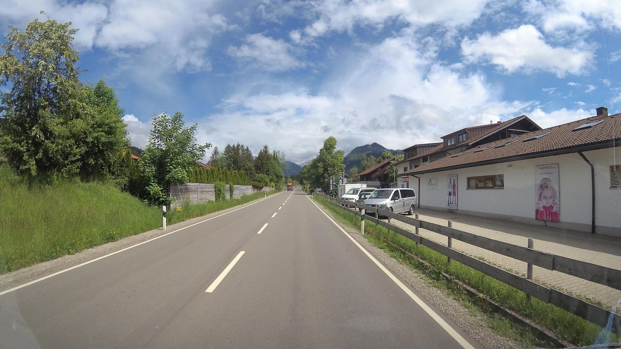 Street view near Allgäu Gastgeber GmbH, Sonthofen — © teddy73 (CC BY-SA · Mapillary)