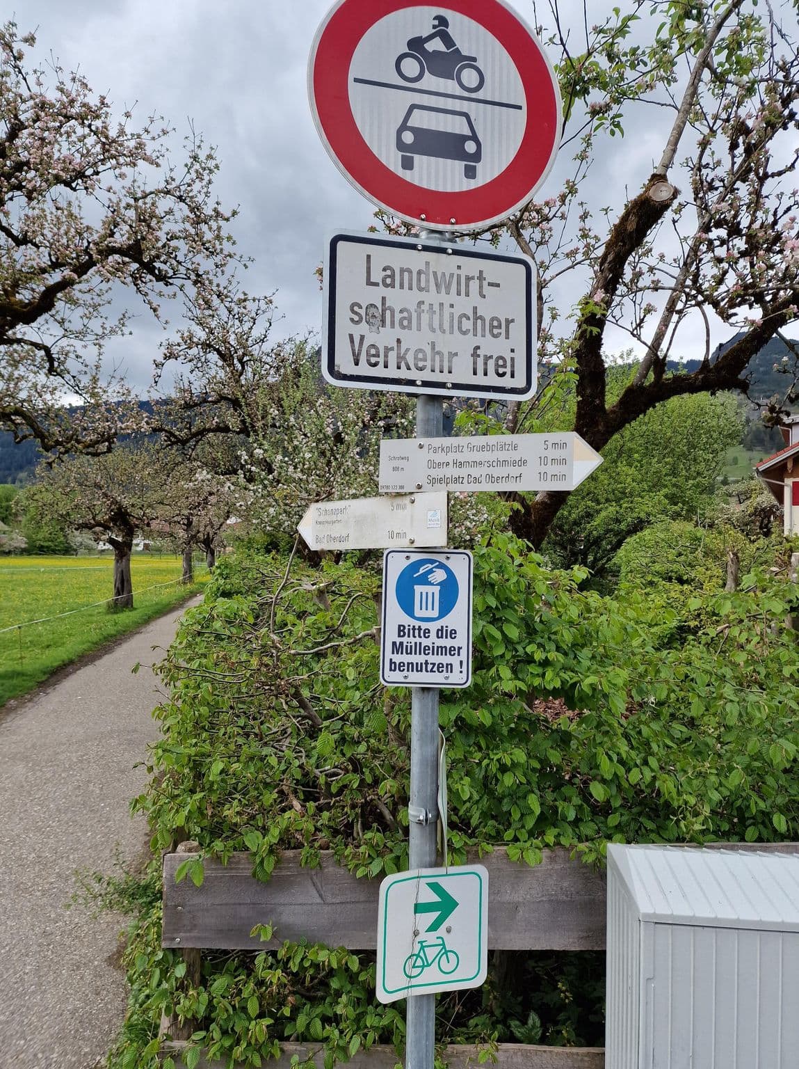 Street view near Haus Breitenberg, Sonthofen — © santon (CC BY-SA · Mapillary)