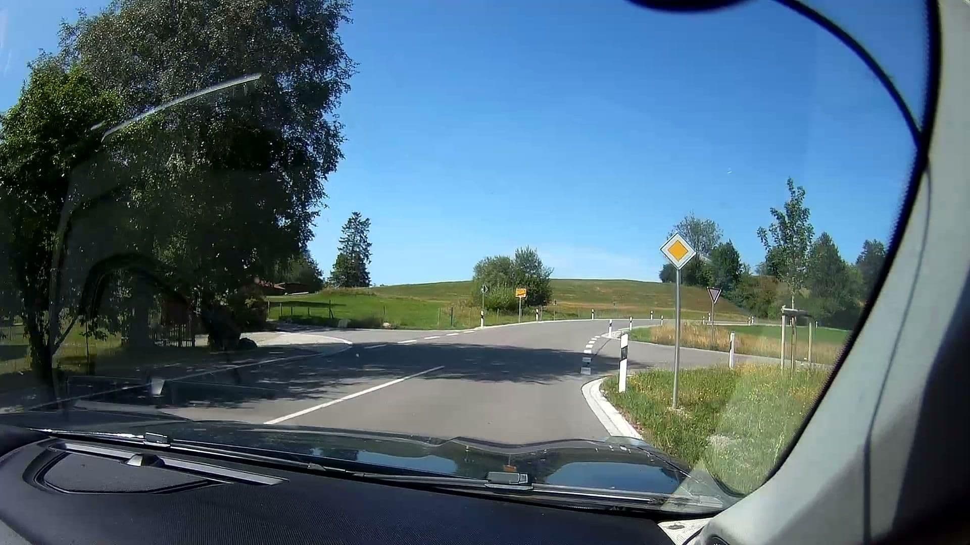 Street view near Skihütte Wolfis, Rettenberg — © micmin1972 (CC BY-SA · Mapillary)