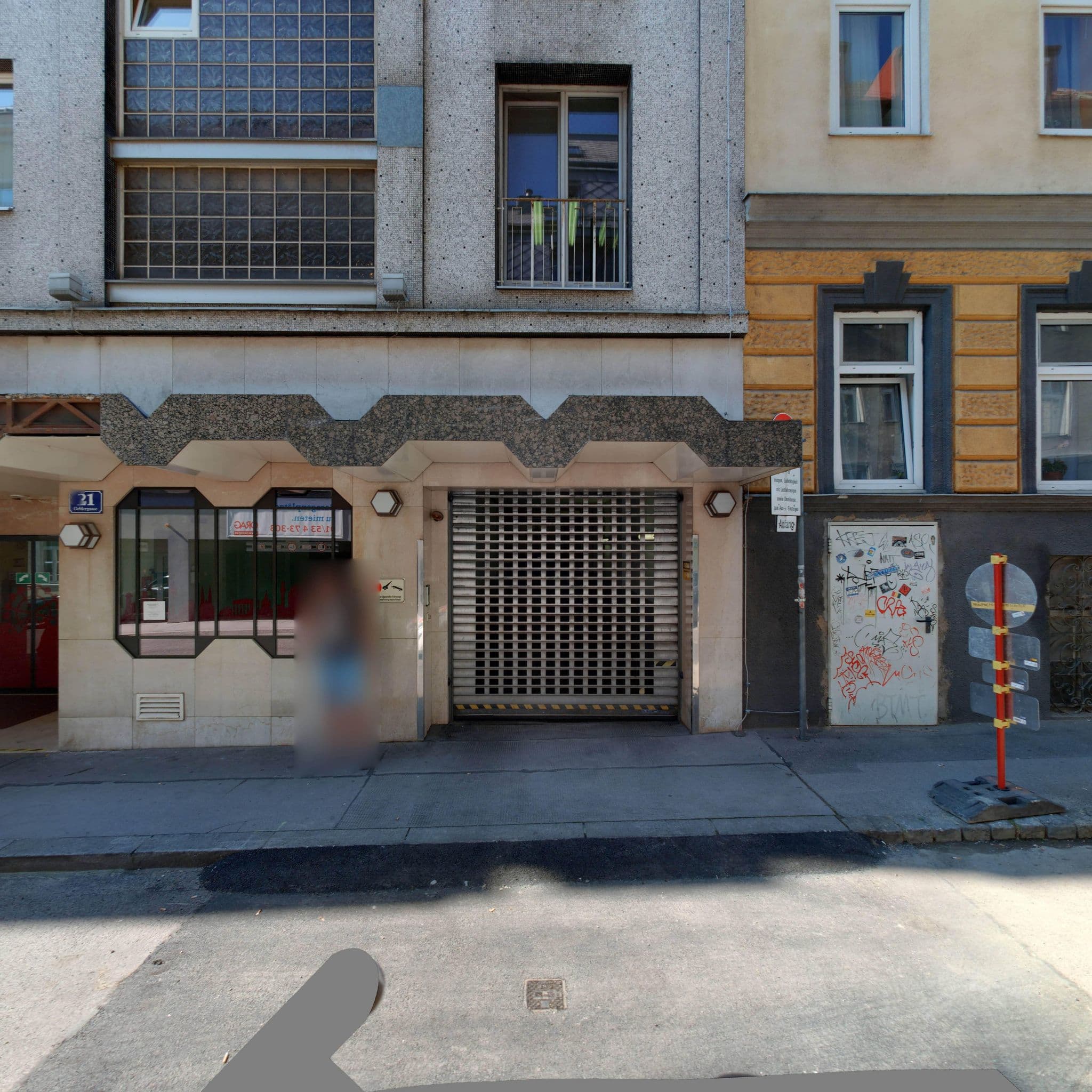 Street view near Hotel Geblergasse, Josefstadt — © eliasgander (CC BY-SA · Mapillary)