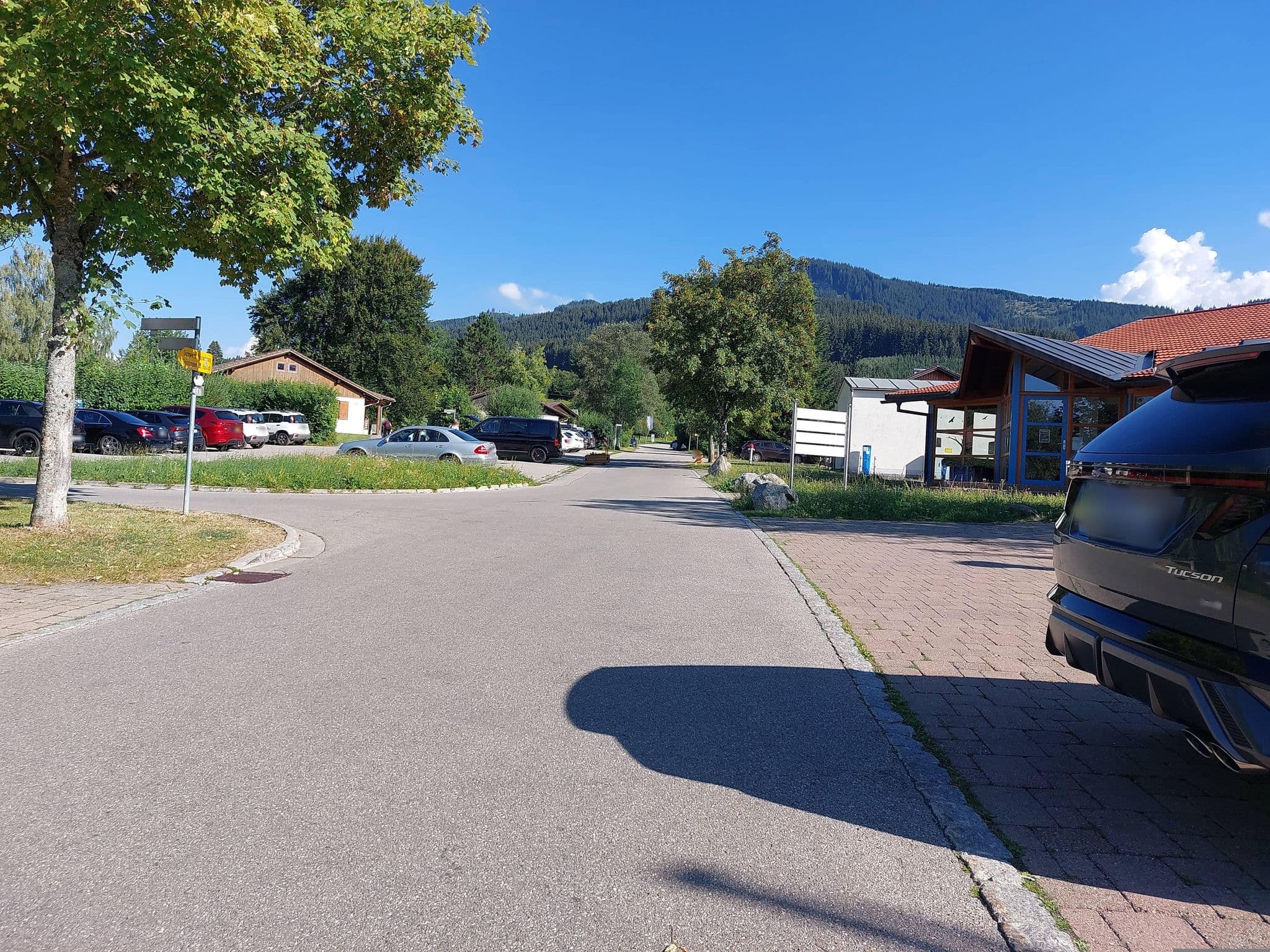 Street view near Ferienlandhäuser Weissensee, Nesselwang — © micmin1972 (CC BY-SA · Mapillary)