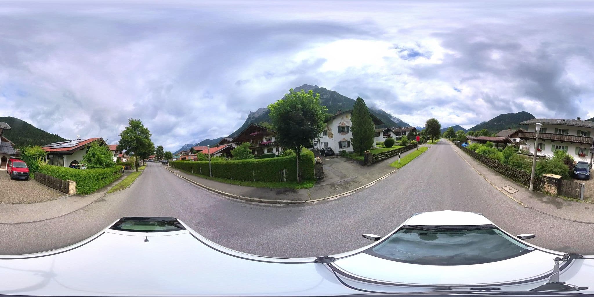 Street view near Haus Pfeffer, Mittenwald — © osmplus_org (CC BY-SA · Mapillary)