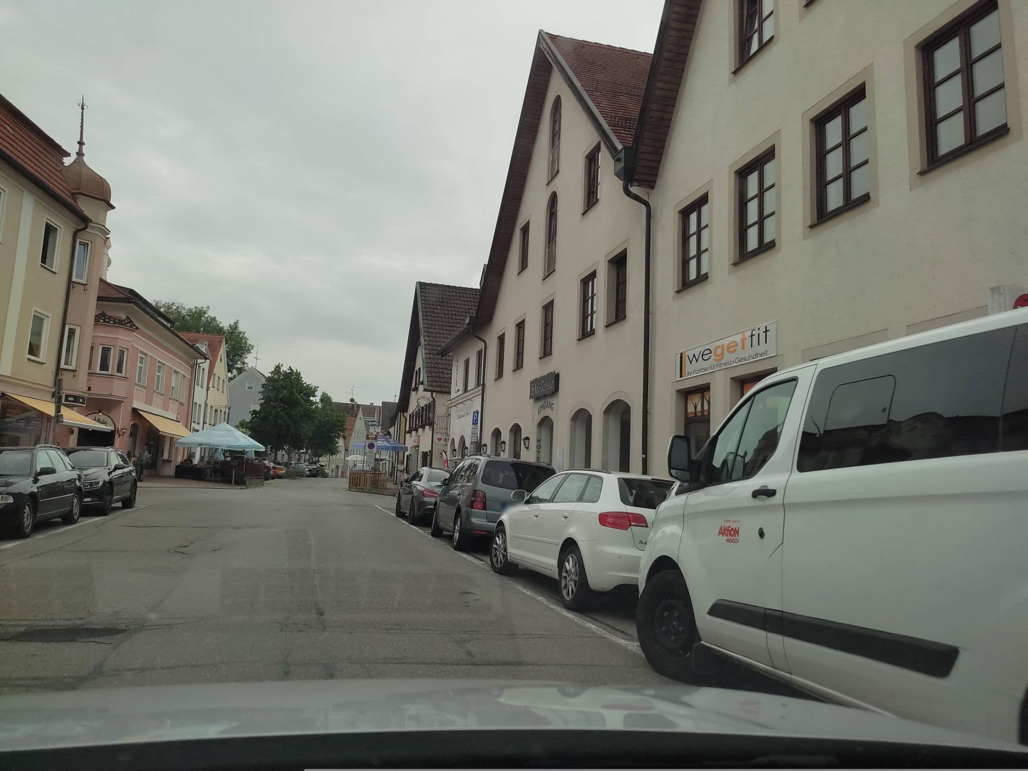 Street view near Hotel Rössle Garni, Schongau — © rausk (CC BY-SA · Mapillary)