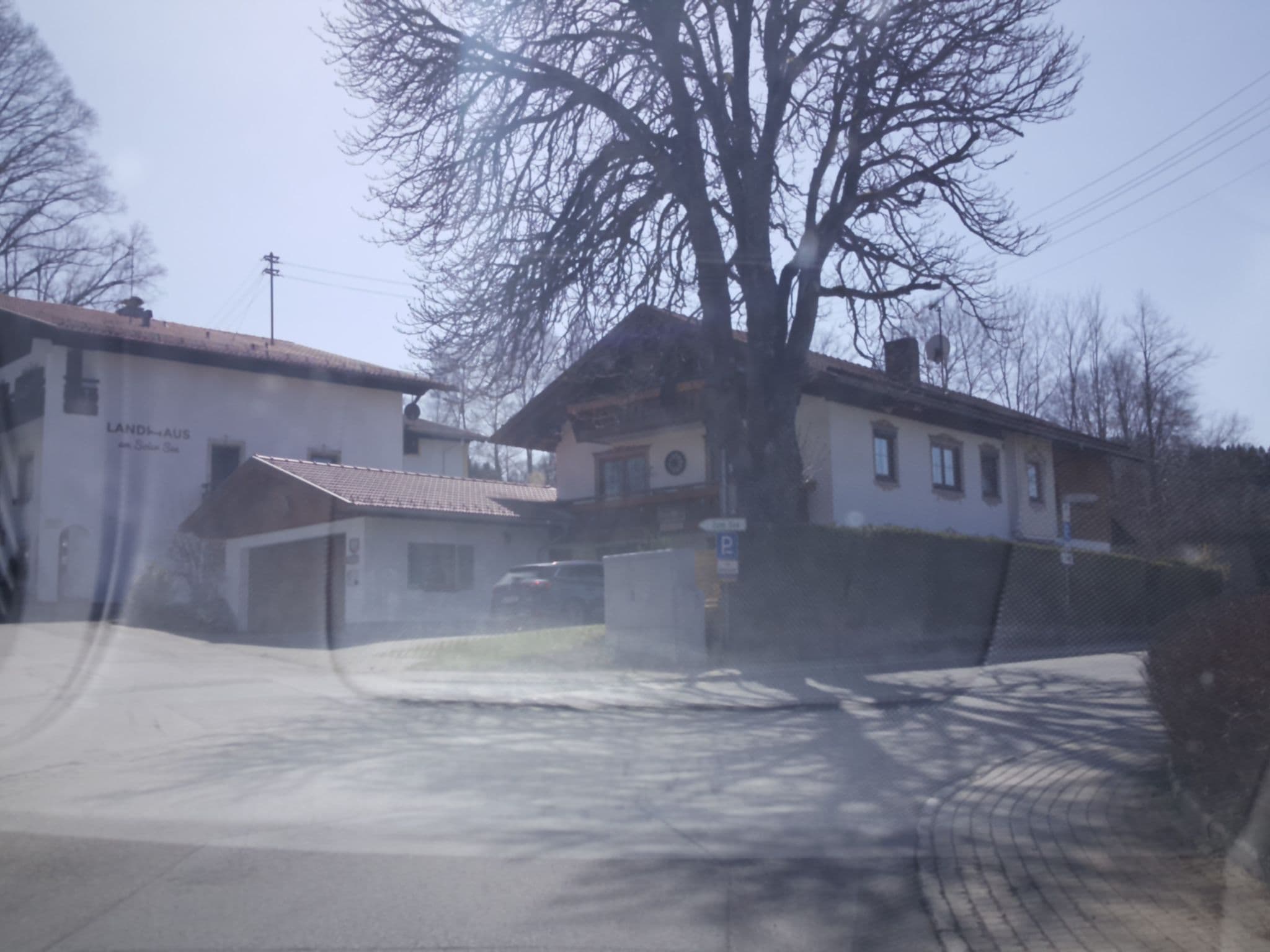 Street view near Kurbad Franziska am See, Saulgrub — © renade (CC BY-SA · Mapillary)