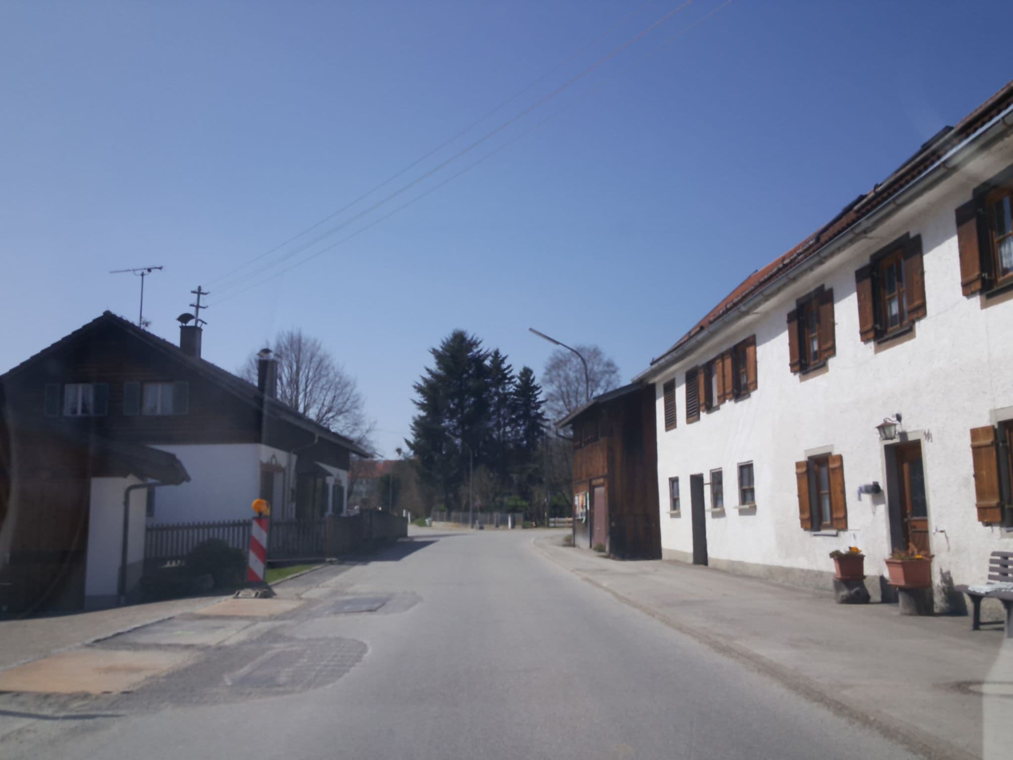 Street view near Pfeiffer, M. und e. Ferienwohnungen, Saulgrub — © renade (CC BY-SA · Mapillary)