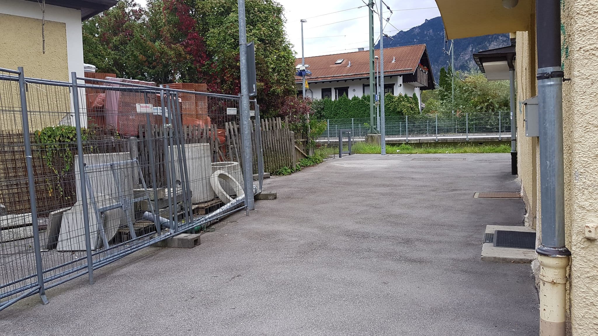 Street view near Gasthof zu Post, Farchant — © walloherbrechtingen (CC BY-SA · Mapillary)