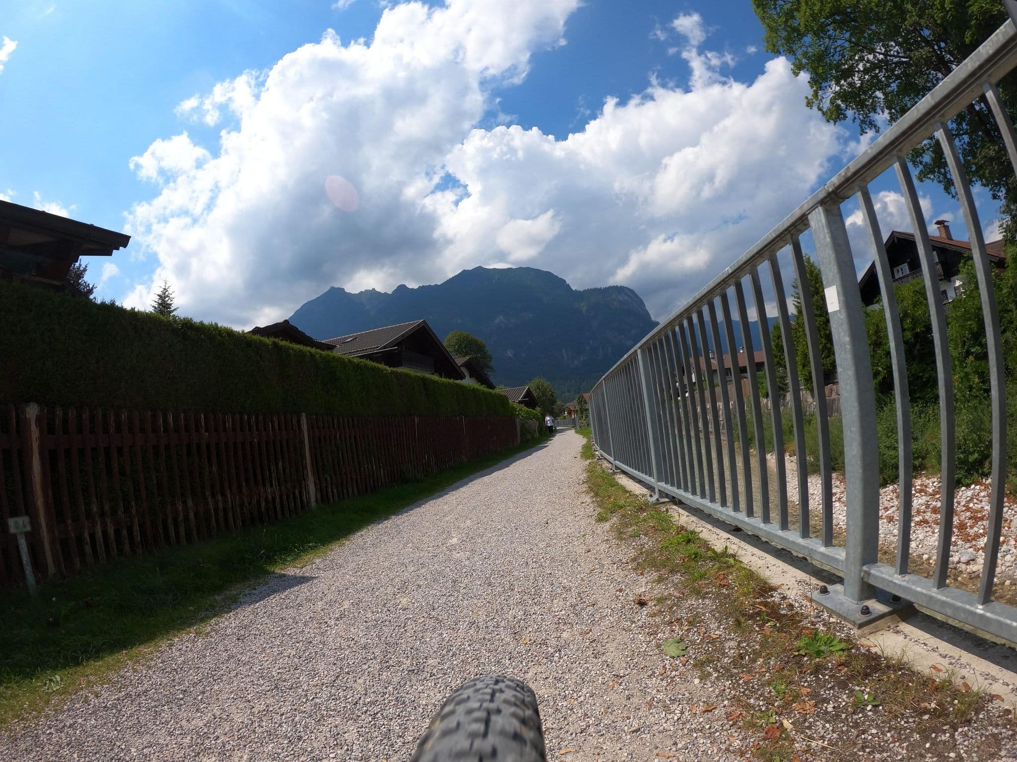 Street view near Hotel Edelweiss, Garmisch-Partenkirchen — © plexi32 (CC BY-SA · Mapillary)
