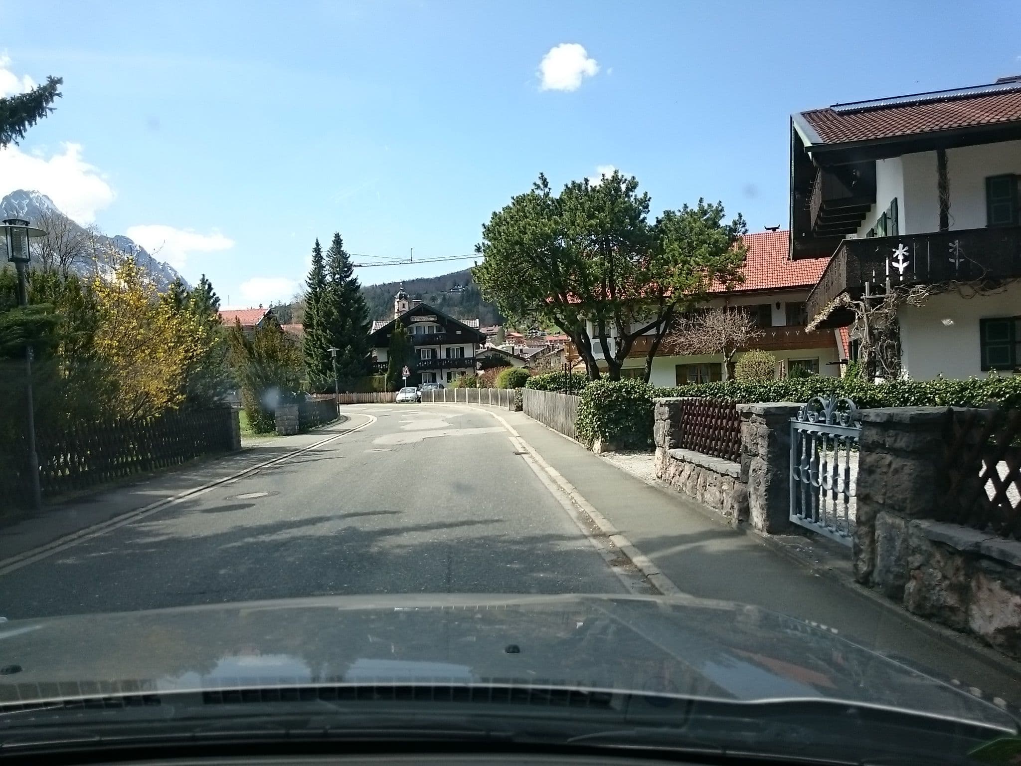 Street view near Nebel Josefa, Mittenwald — © voschix (CC BY-SA · Mapillary)
