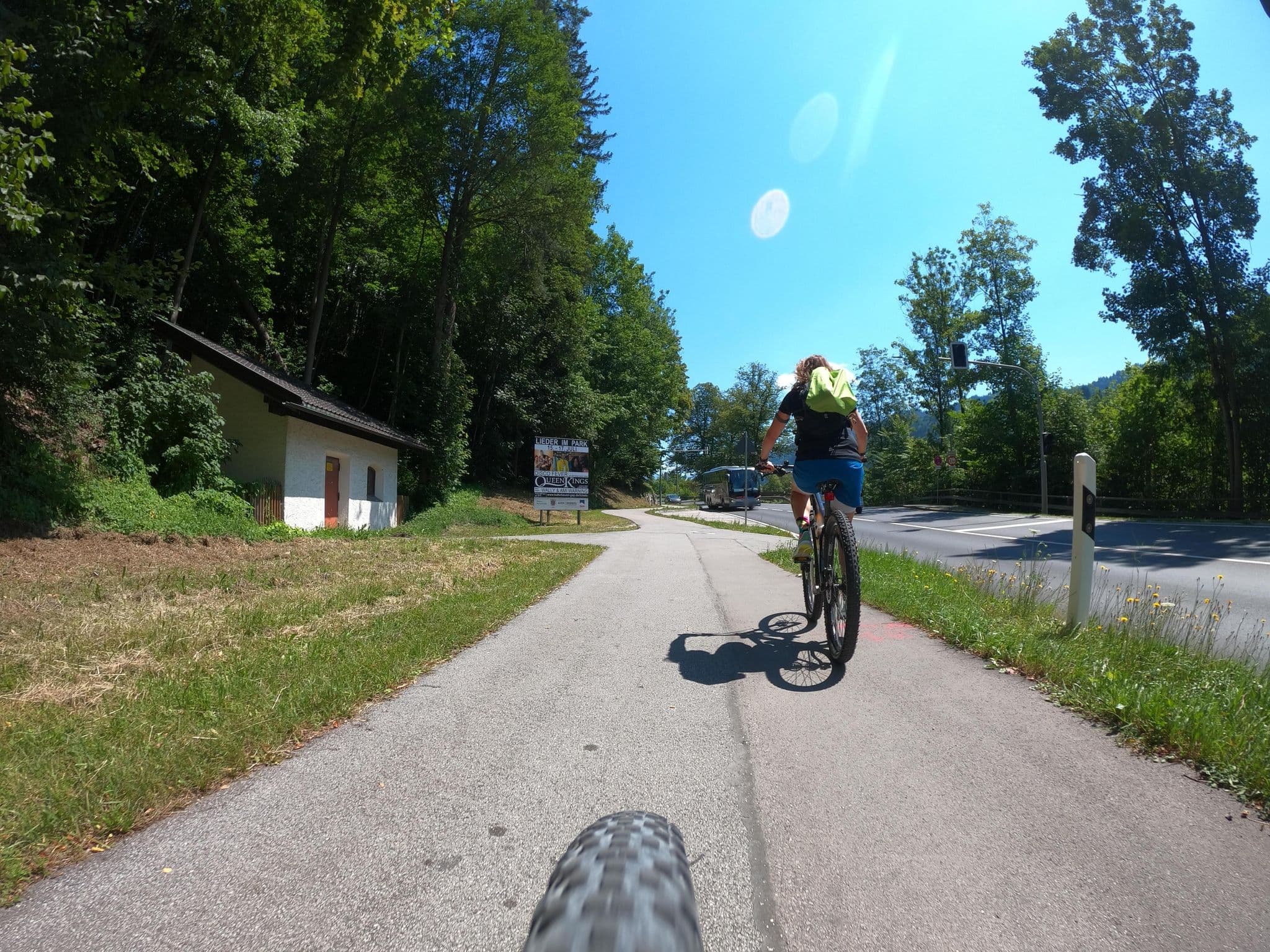 Street view near kamer 129, Garmisch-Partenkirchen — © plexi32 (CC BY-SA · Mapillary)