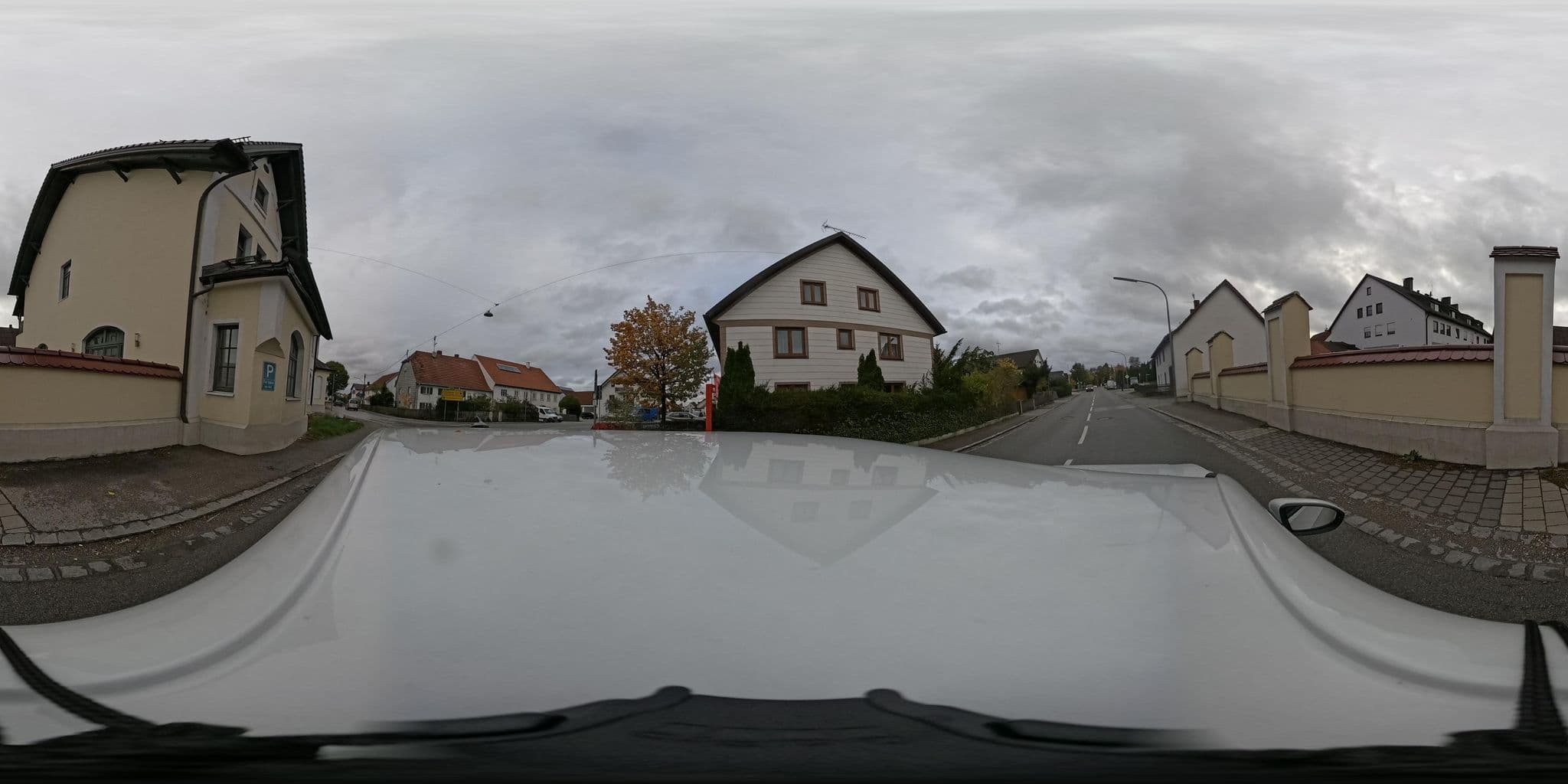 Street view near Hotel und Landgasthof zur alten Post, Moorenweis — © DerSton (CC BY-SA · Mapillary)