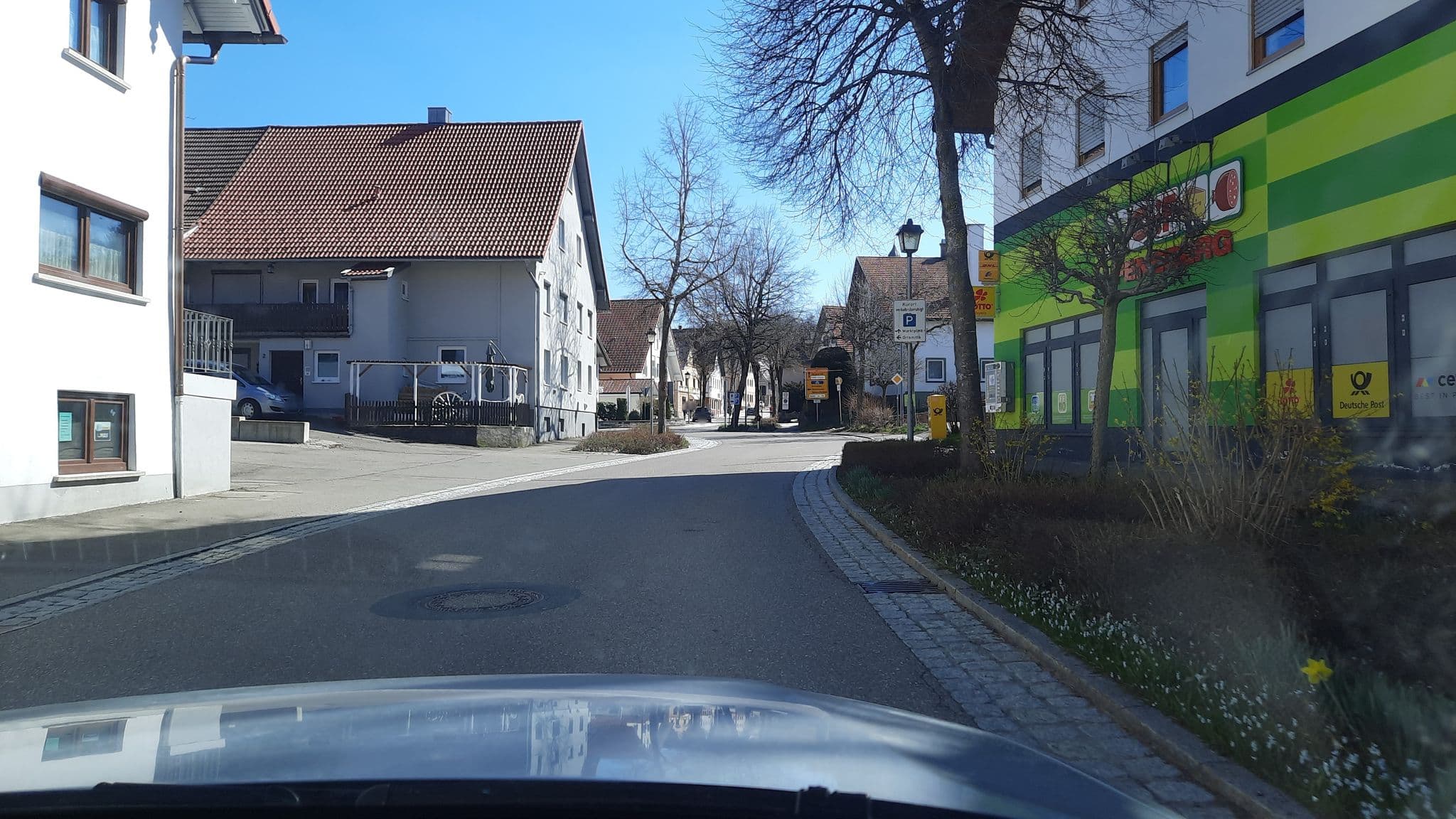 Street view near Ferienhaus Spazzacamino, Wolfertschwenden — © umap (CC BY-SA · Mapillary)
