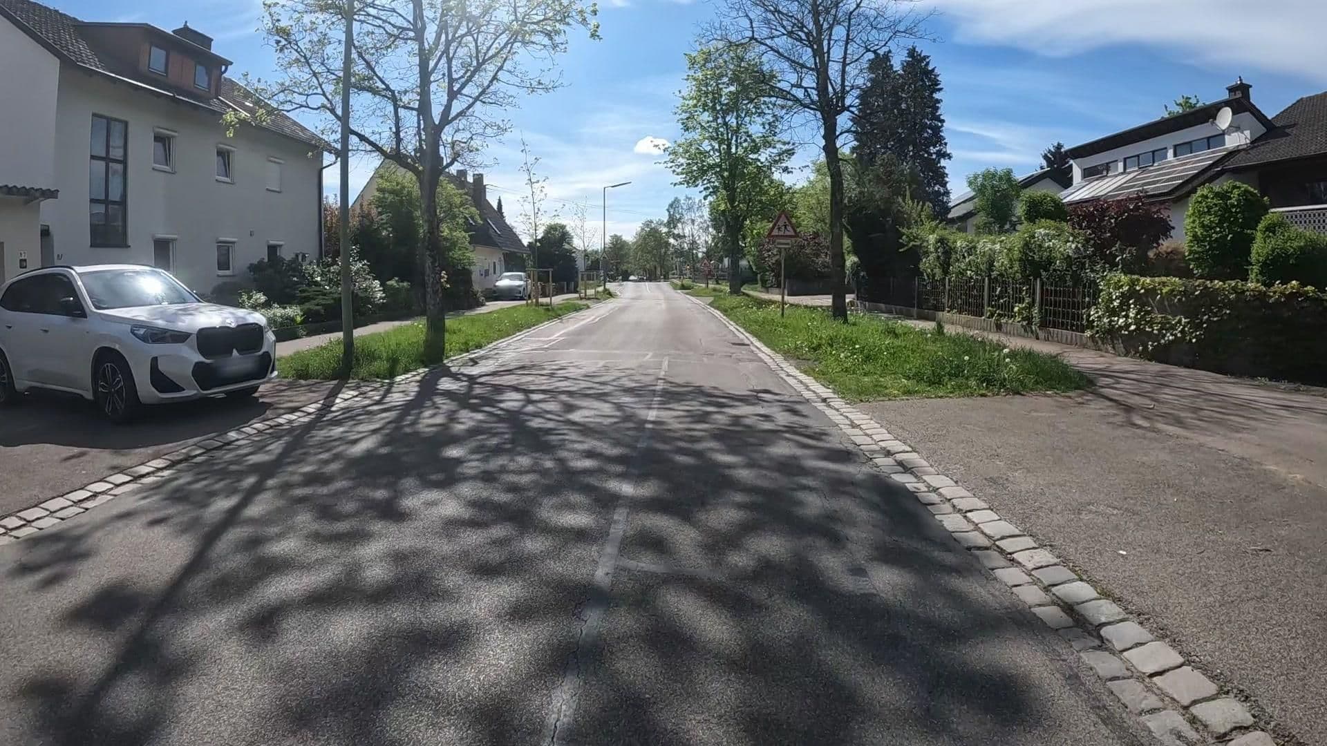 Street view near Stempfel Herbert Rentenberater, Memmingen — © grynaeno (CC BY-SA · Mapillary)