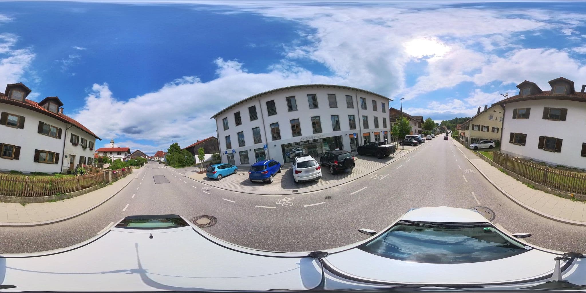 Street view near Pension am Maibaum, Andechs — © osmplus_org (CC BY-SA · Mapillary)