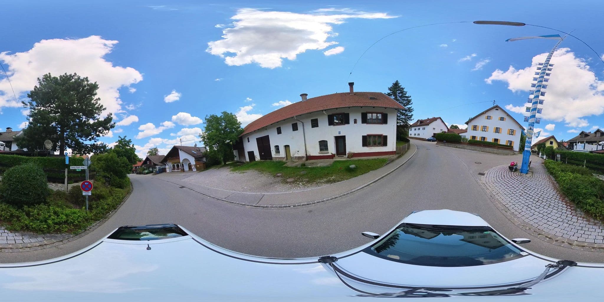 Street view near Abbrecher Norbert, Brigitte, Seefeld — © osmplus_org (CC BY-SA · Mapillary)