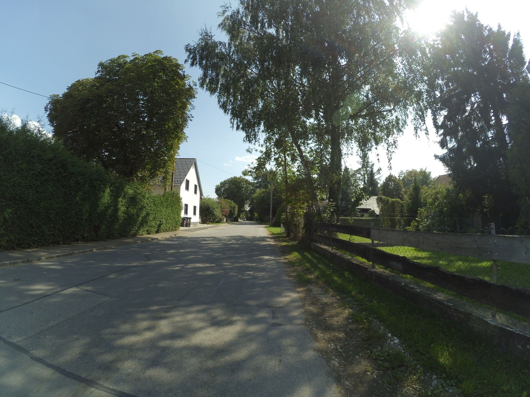 Street view near Schwabmühlhausen, Lamerdingen — © ente (CC BY-SA · Mapillary)