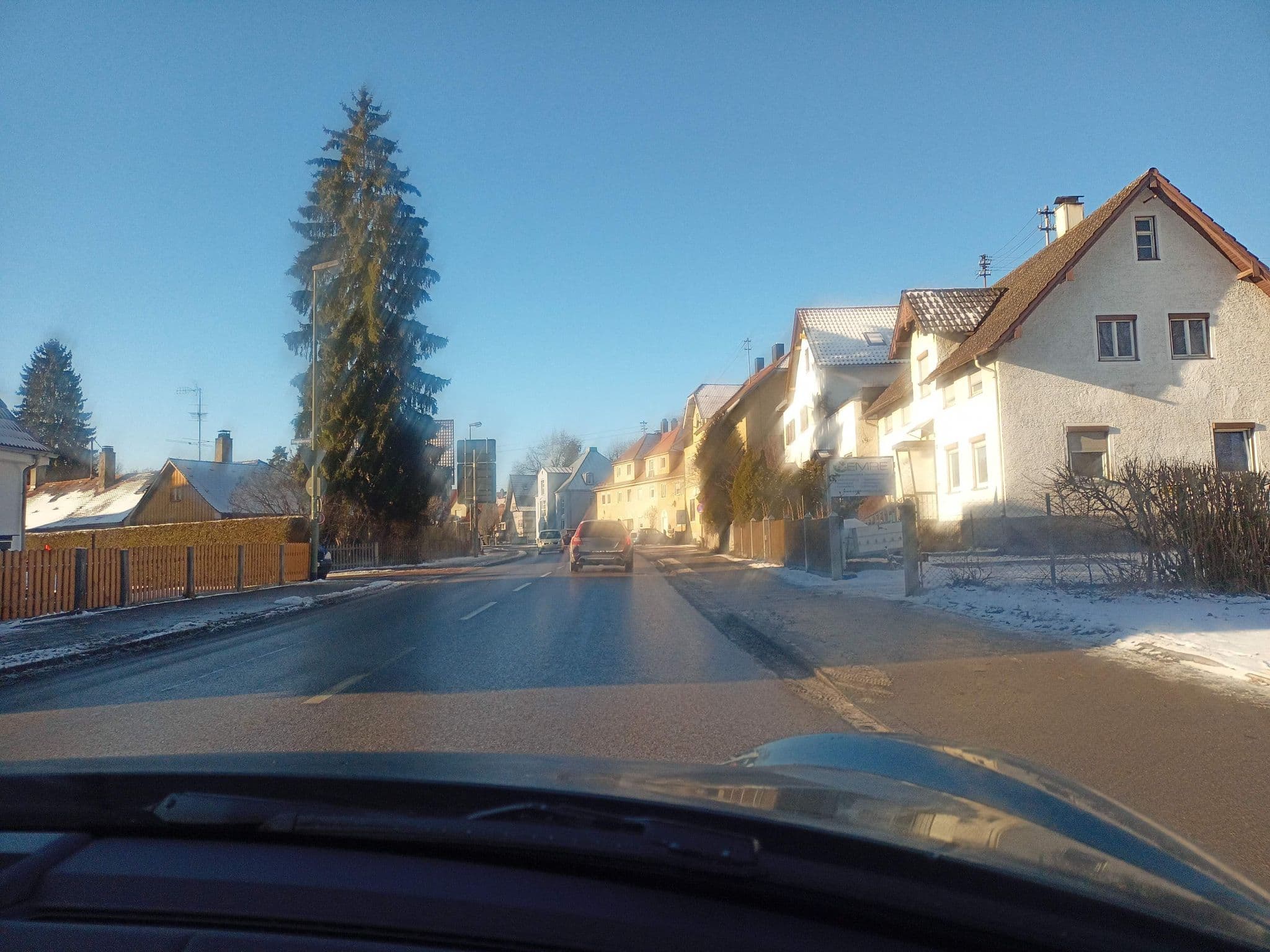 Street view near Hotel Am Südring, Memmingen — © xdTAGCLAN (CC BY-SA · Mapillary)