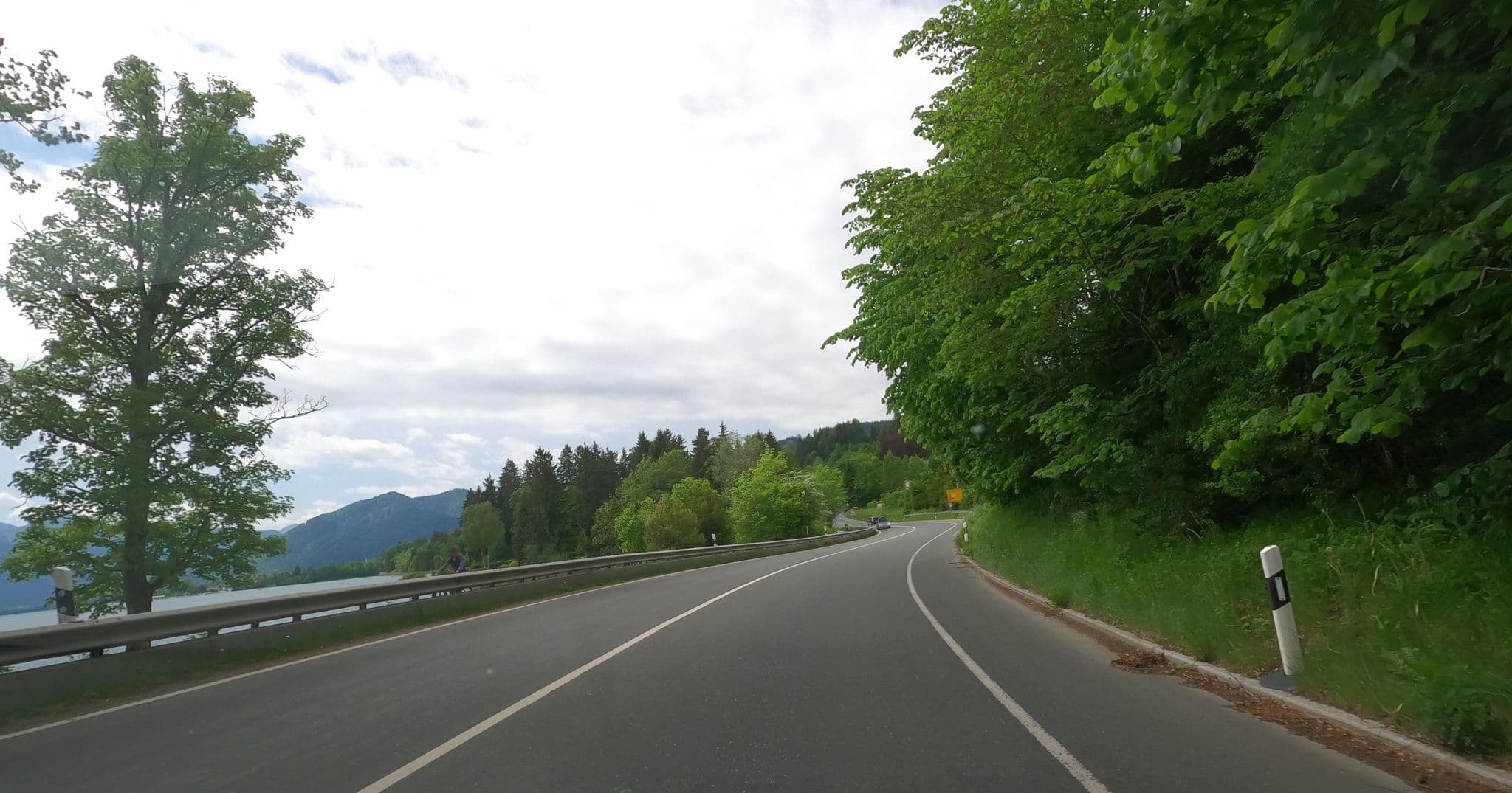 Street view near Haus Feuerbach, Bad Wiessee — © masterofnoroad (CC BY-SA · Mapillary)
