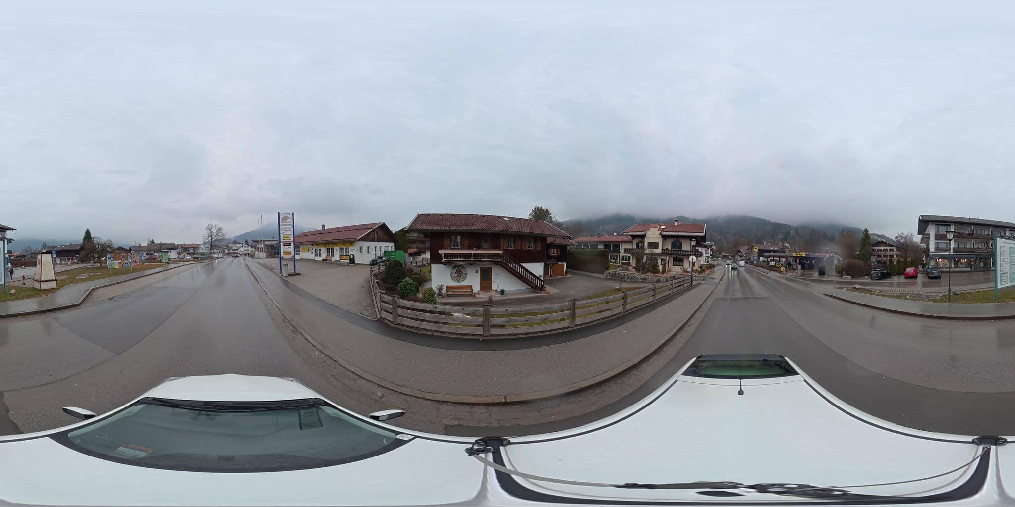 Street view near Kögl Josef Maria, Rottach-Egern — © osmplus_org (CC BY-SA · Mapillary)