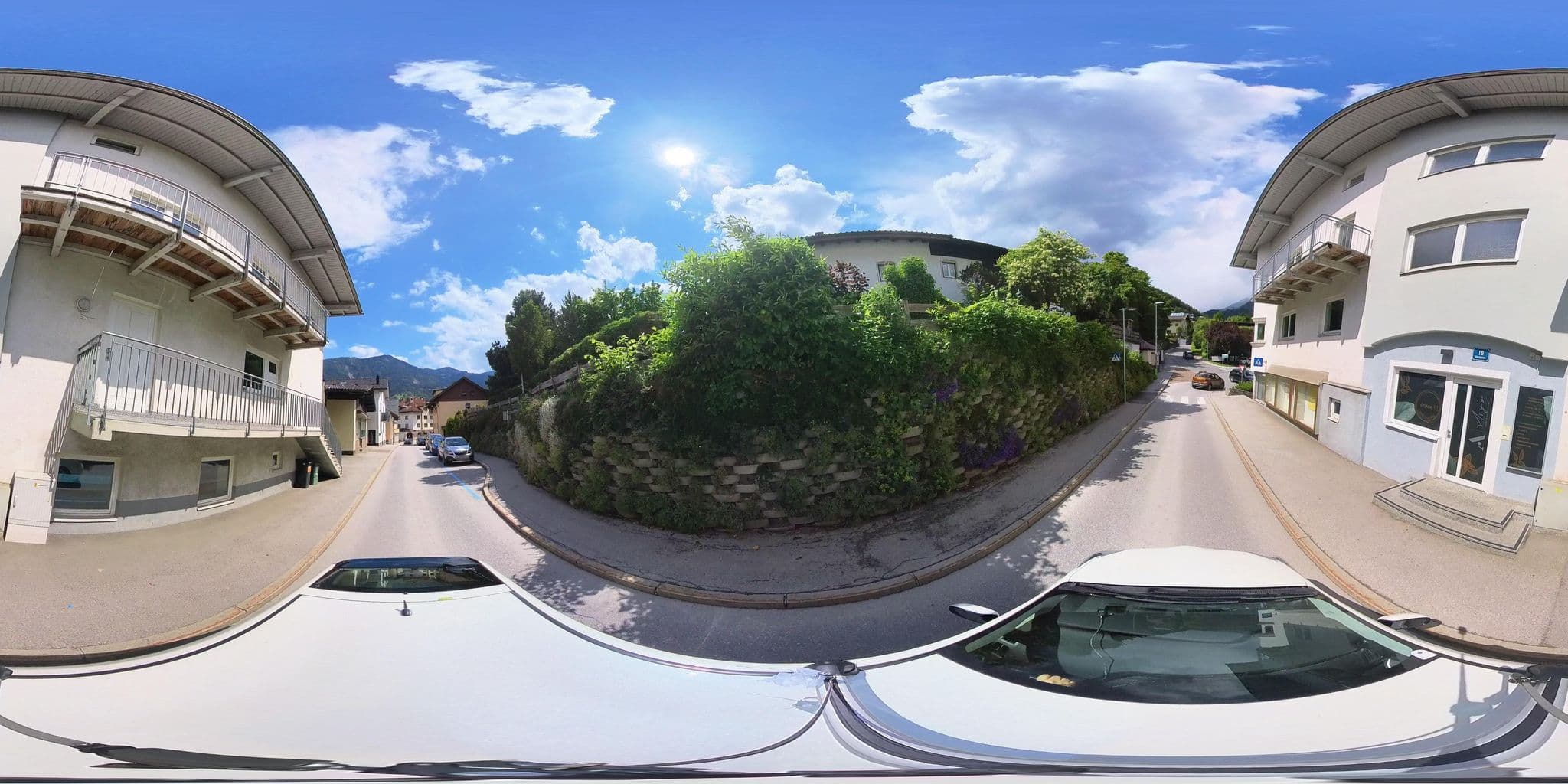 Street view near Swimming Pool at Jenbacher Hof, Kreuth — © osmplus_org (CC BY-SA · Mapillary)