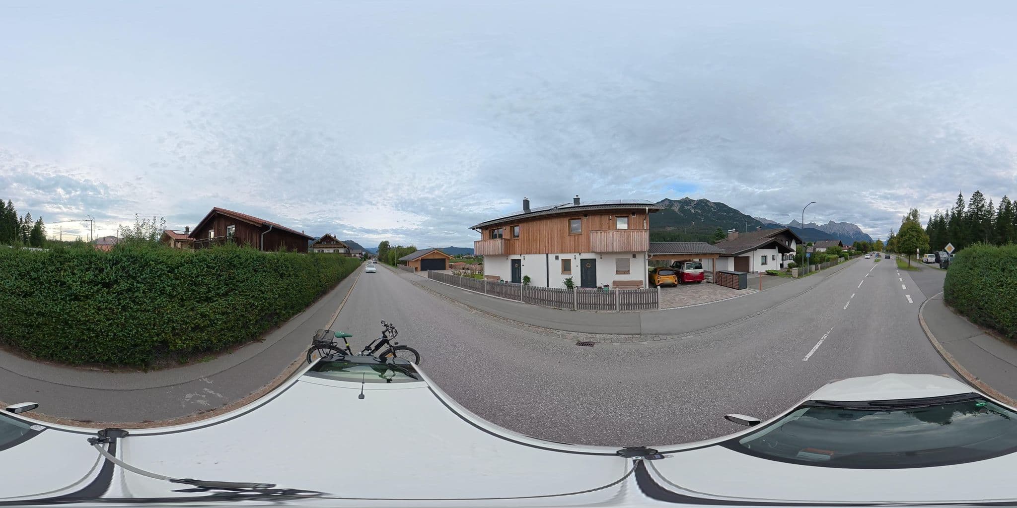 Street view near Reindl Erna, Krün — © osmplus_org (CC BY-SA · Mapillary)