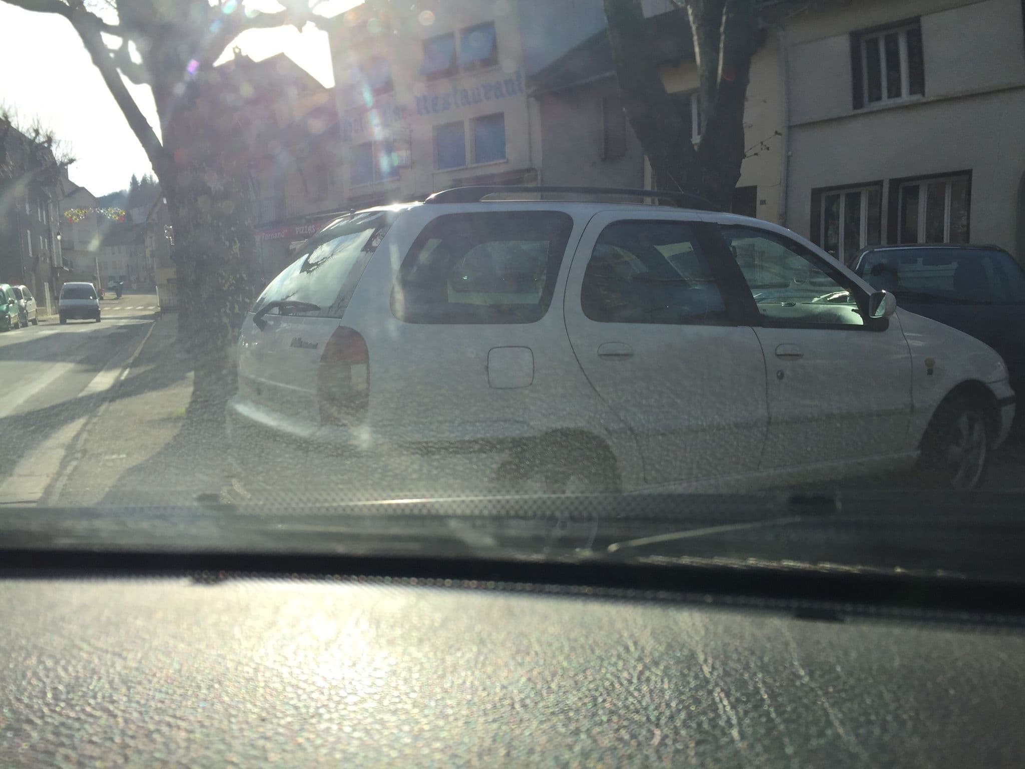 Street view near Chez Fernand, Les Vans — © marinov (CC BY-SA · Mapillary)