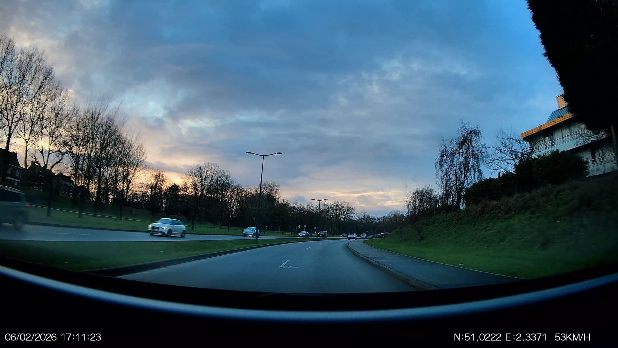 Street view near Premiere Classe Dunkerque, Saint-Pol-sur-Mer — © Ritchy210 (CC BY-SA · Mapillary)