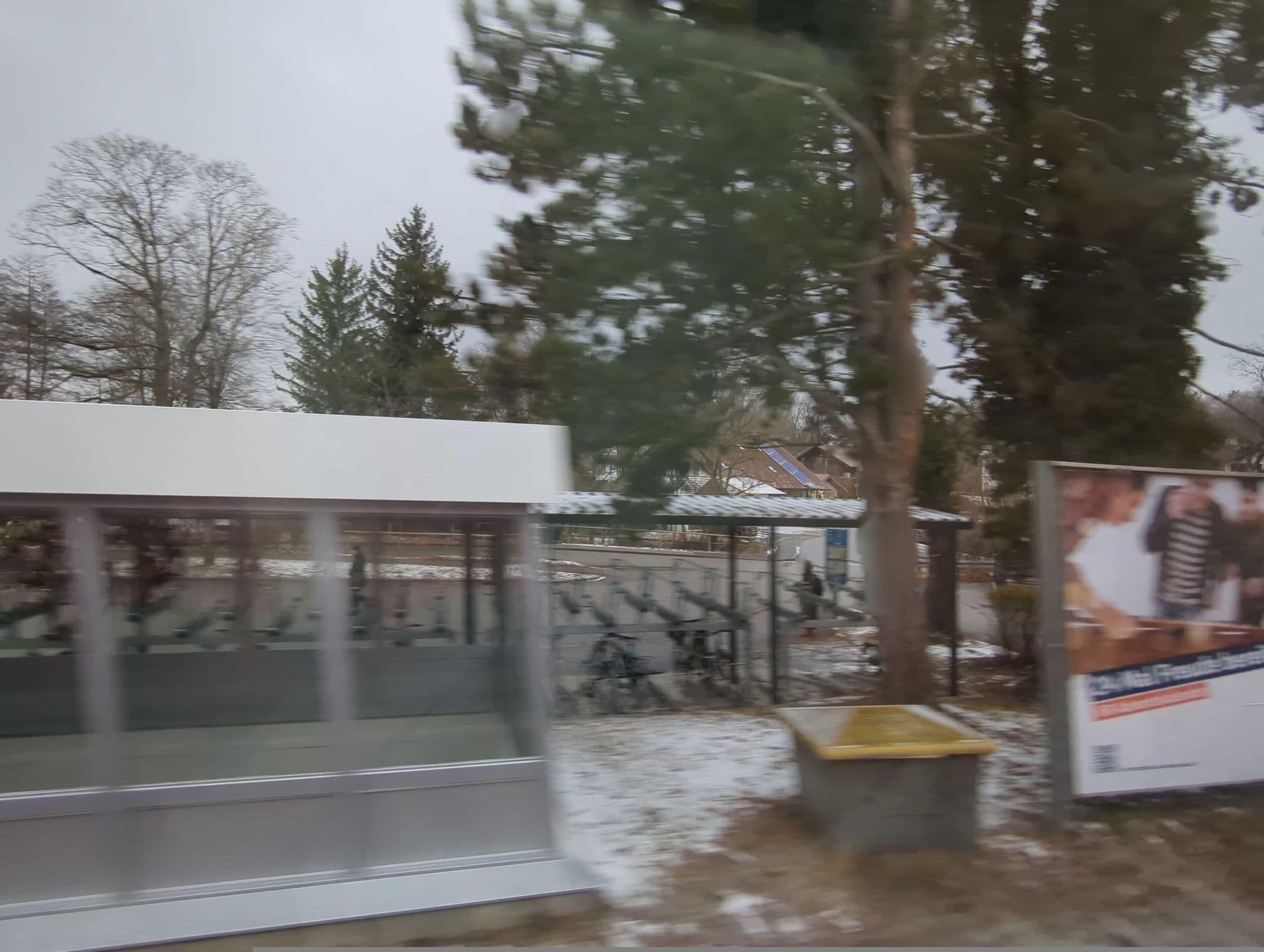 Street view near Ferienwohnungen Kinzel, Feldafing — © miguel_andrade (CC BY-SA · Mapillary)