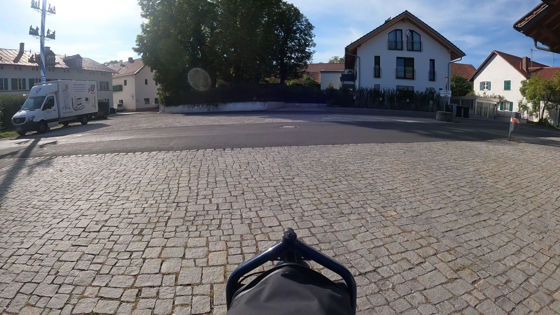 Street view near Böck Gasthof GmbH Inh. Erika Kühl, Gauting — © StefanMunichWays (CC BY-SA · Mapillary)