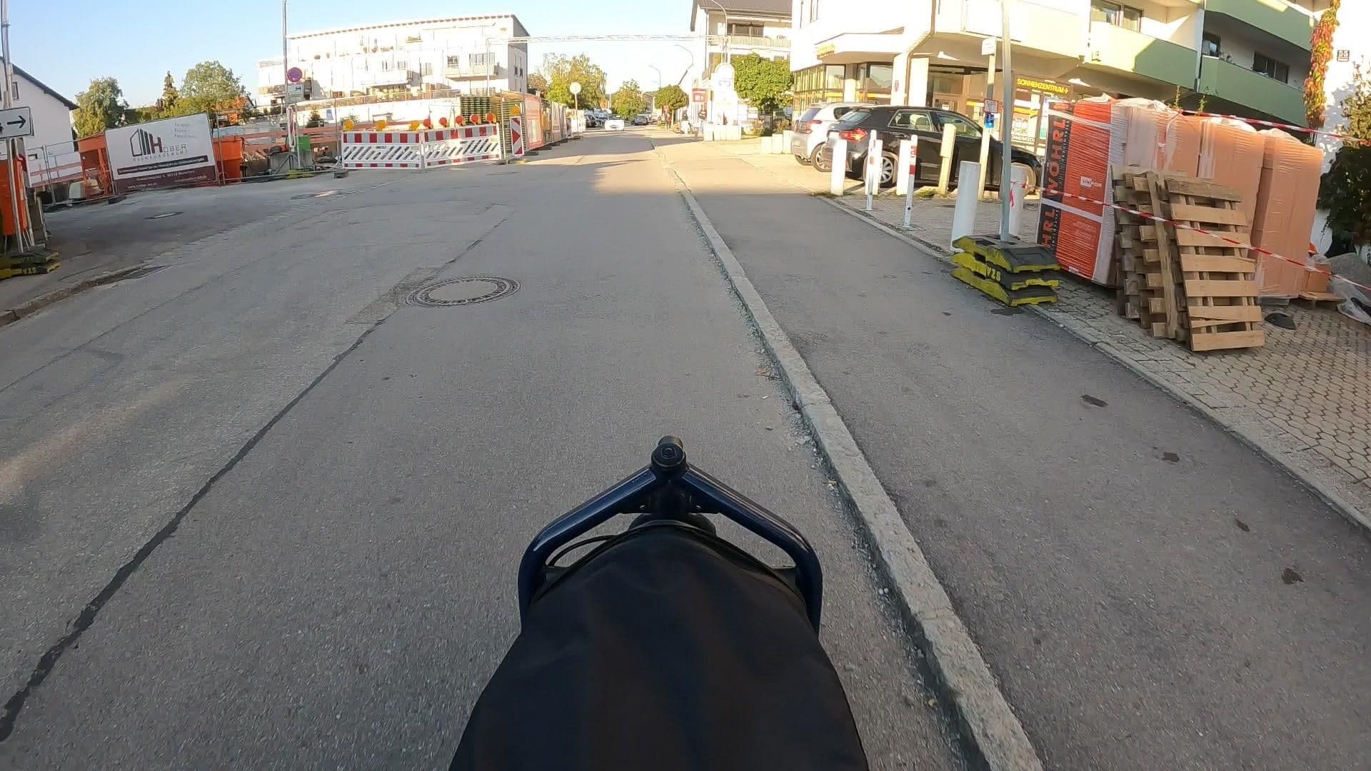 Street view near Hotel Garni Thalmeier, Gilching — © StefanMunichWays (CC BY-SA · Mapillary)