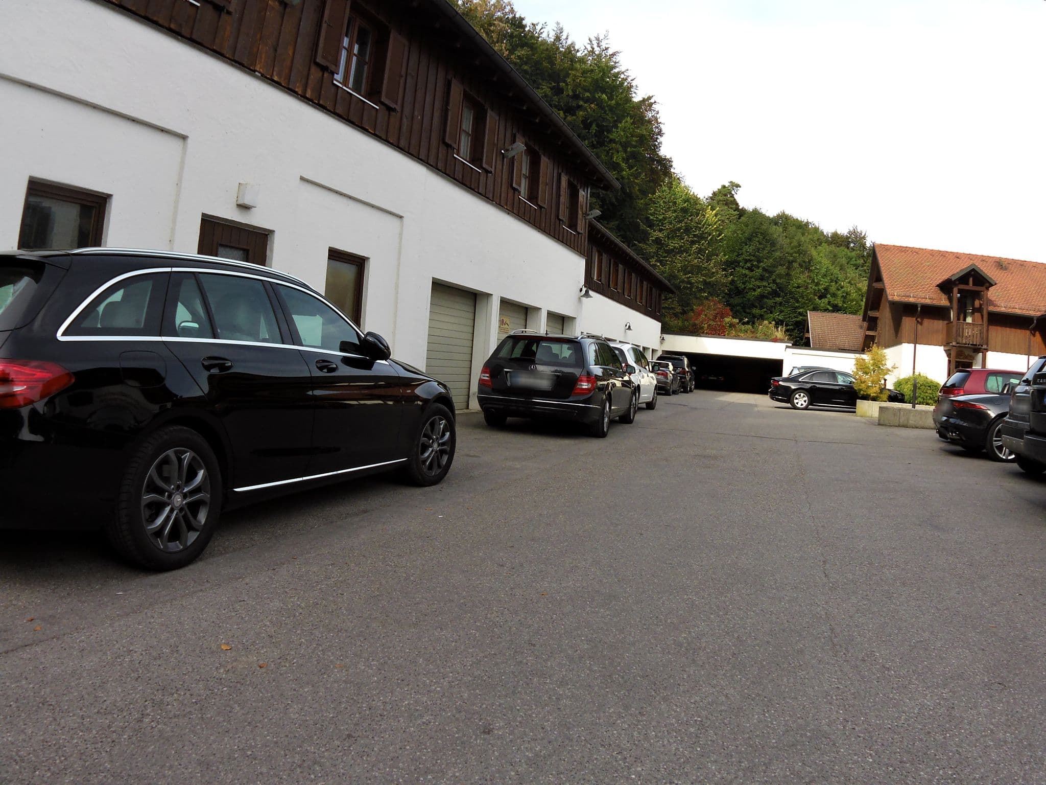 Street view near Forsthaus am See, Feldafing — © czmrtn (CC BY-SA · Mapillary)