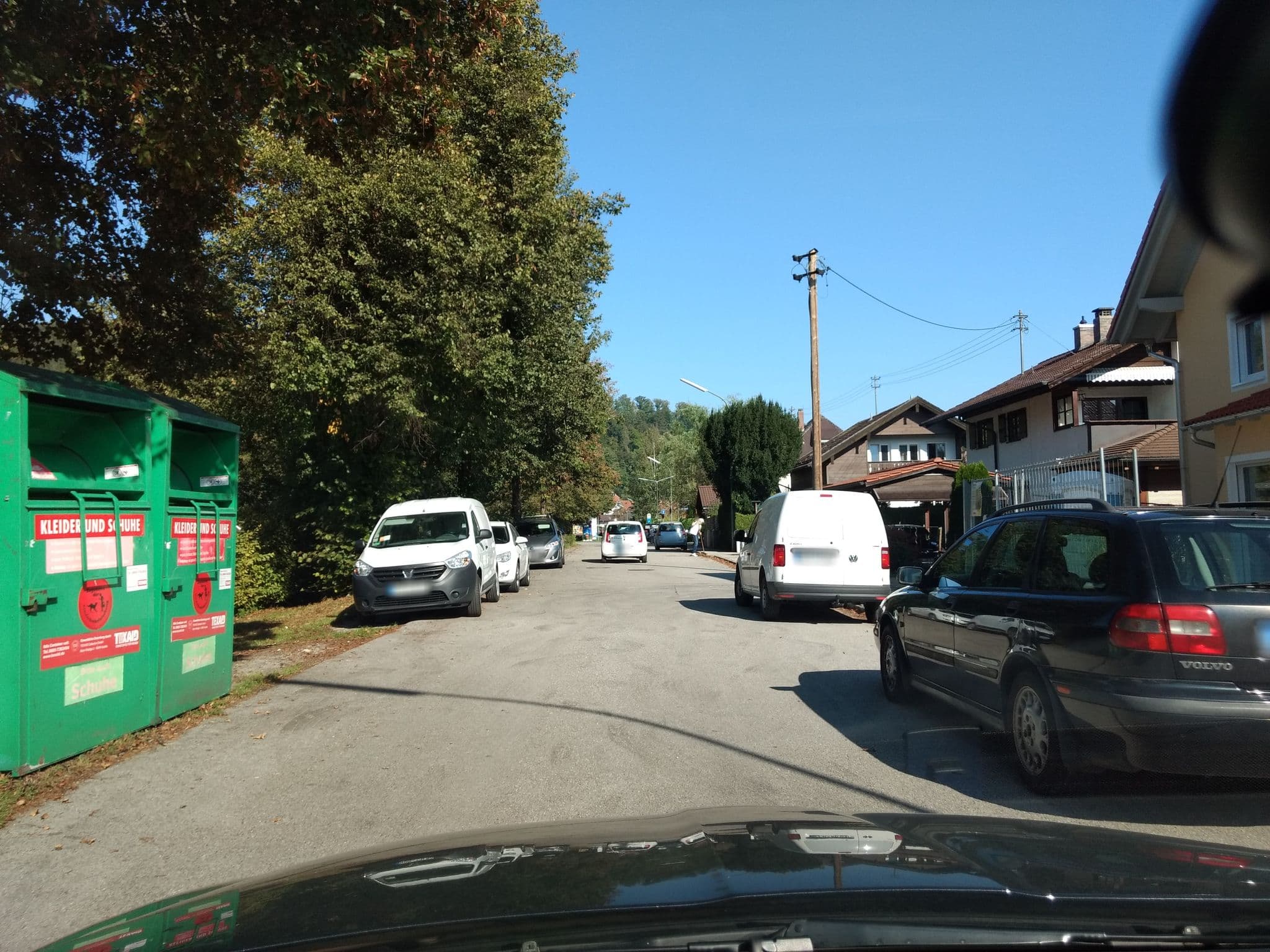 Street view near Pension Rosengarten, Wolfratshausen — © schwartzks (CC BY-SA · Mapillary)
