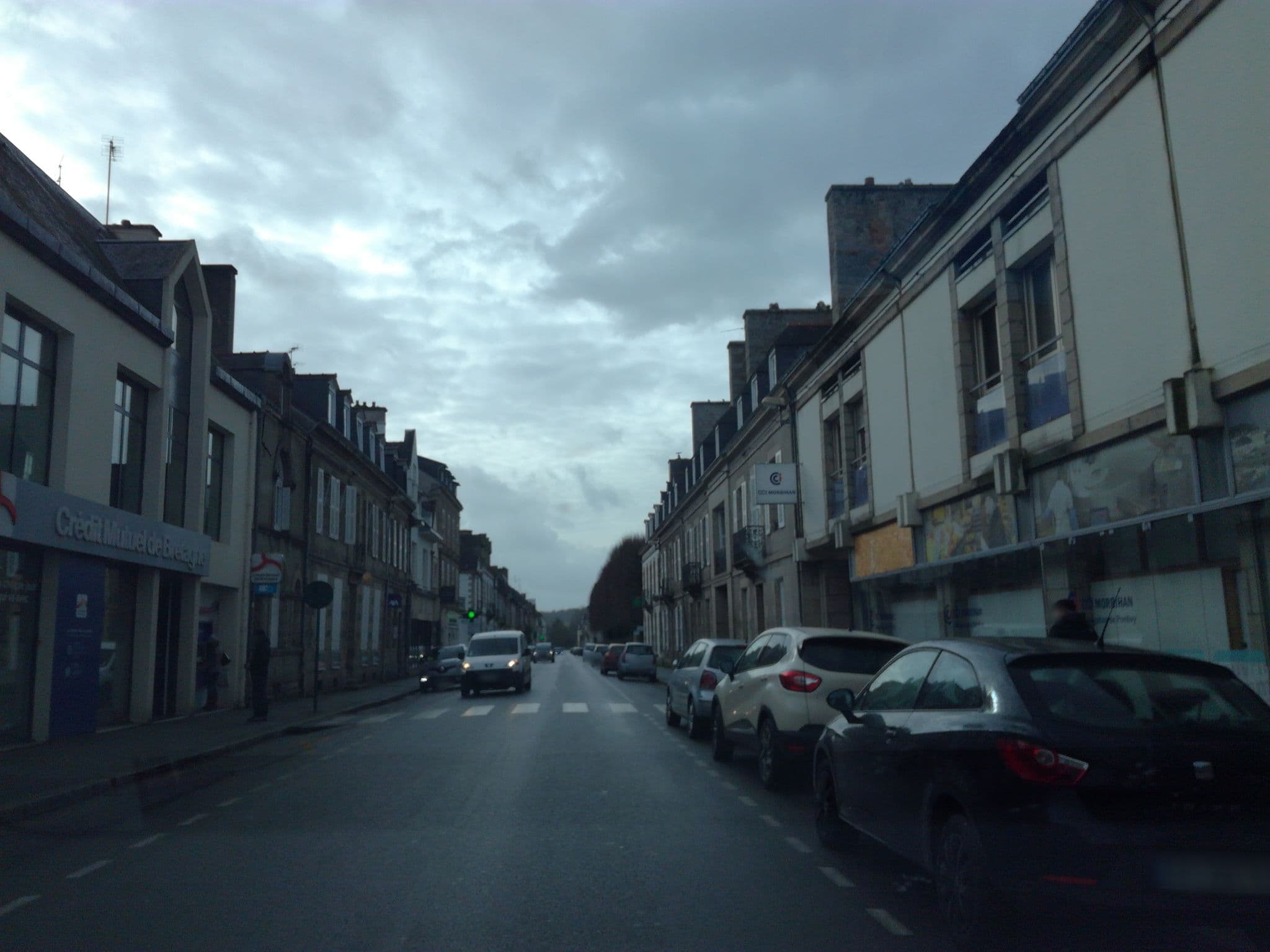Street view near Hôtel de l'Europe, Pontivy — © kriom (CC BY-SA · Mapillary)