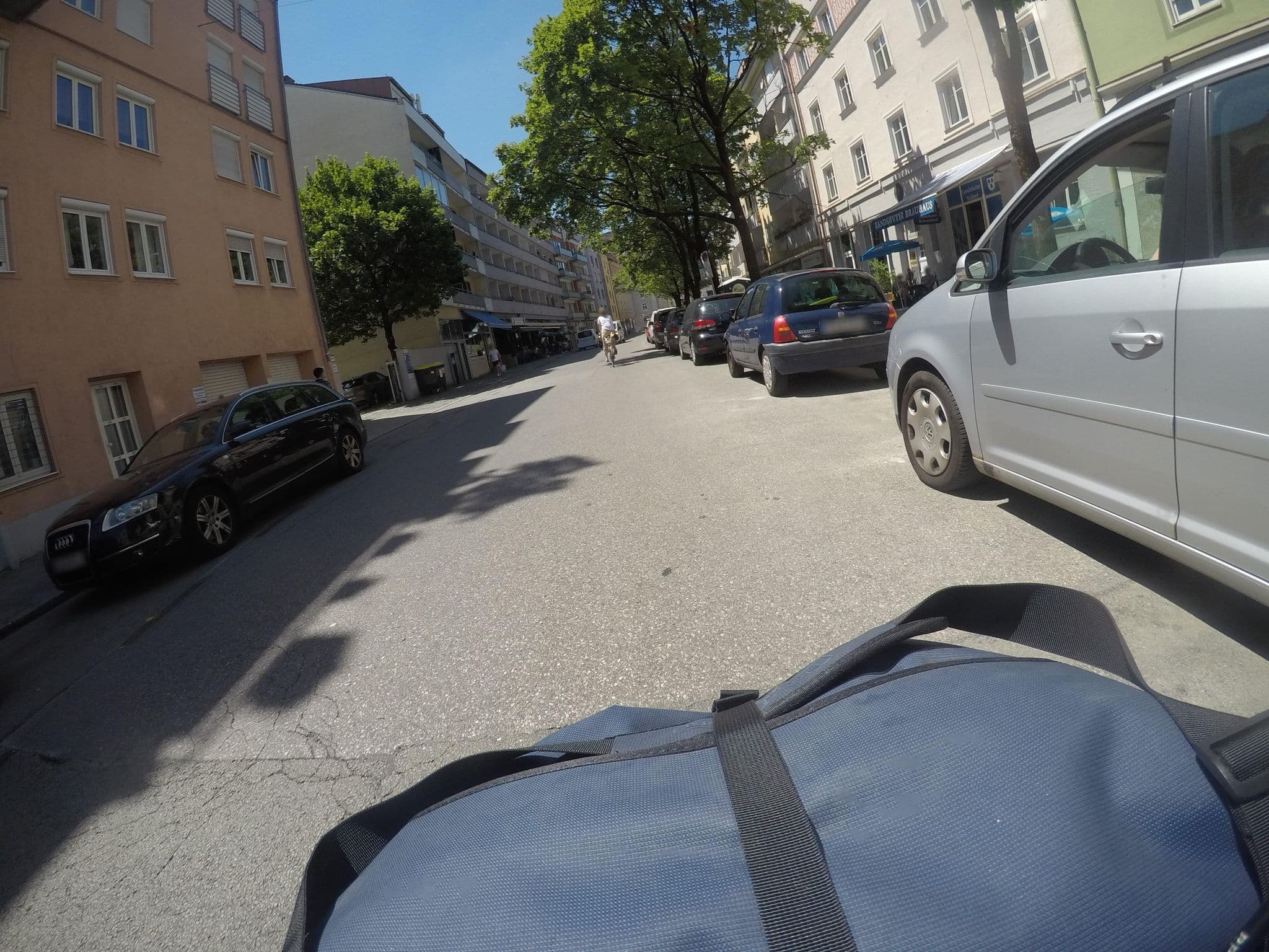 Street view near Pension Albrecht, Munich — © mfa (CC BY-SA · Mapillary)