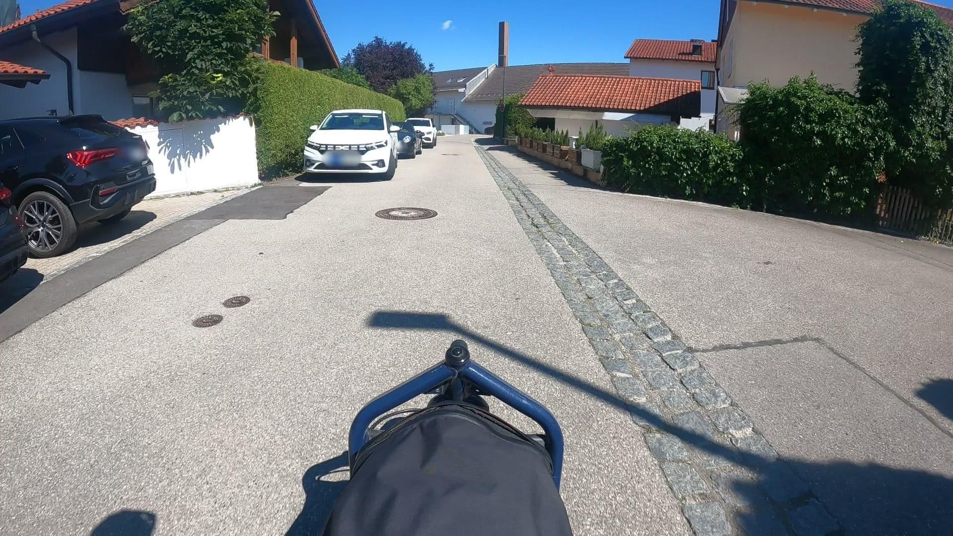 Street view near Rosemarie, Gilching — © StefanMunichWays (CC BY-SA · Mapillary)