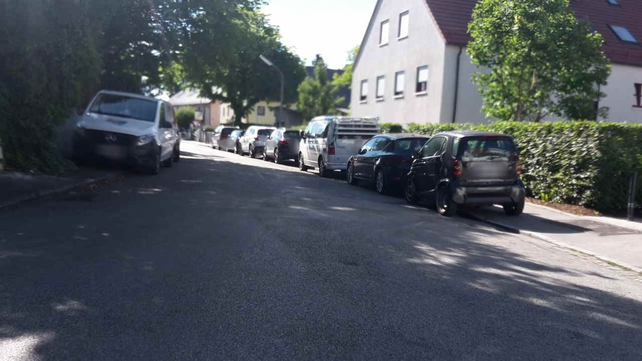Street view near Hotel Weichandhof by Lehmann Hotels, Pasing — © bruderjakob (CC BY-SA · Mapillary)