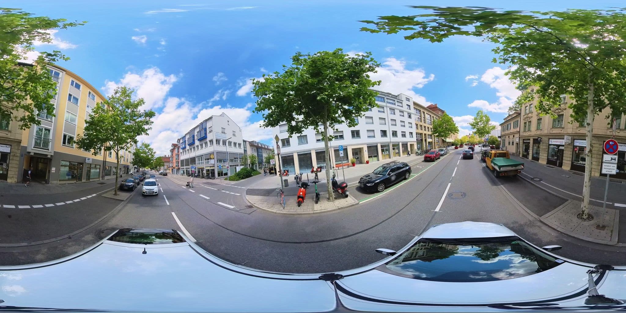 Street view near Hotel Zur Post Pasing, Pasing — © osmplus_org (CC BY-SA · Mapillary)