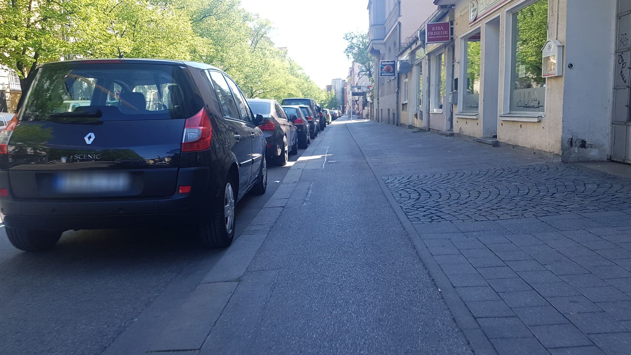 Street view near Jugendherberge München-Neuhausen, Munich — © thomas_munichways (CC BY-SA · Mapillary)