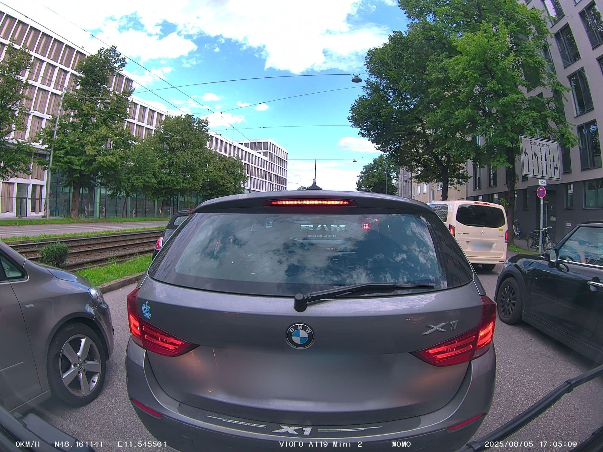 Street view near Best Western ApartHotel München, Munich — © soulcover (CC BY-SA · Mapillary)