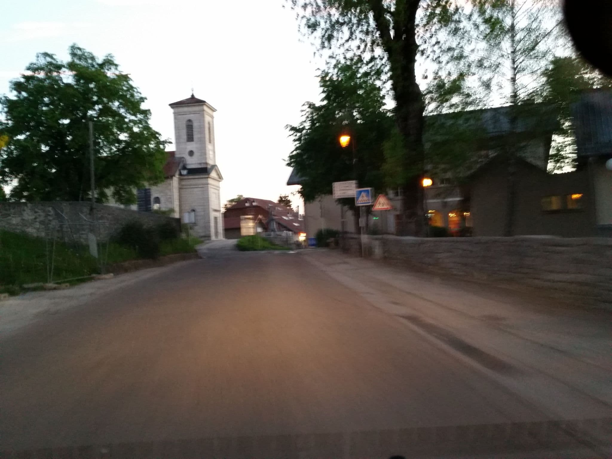 Street view near Centre de vacances VTF Le Bief Rouge, Jougne — © pyrog (CC BY-SA · Mapillary)