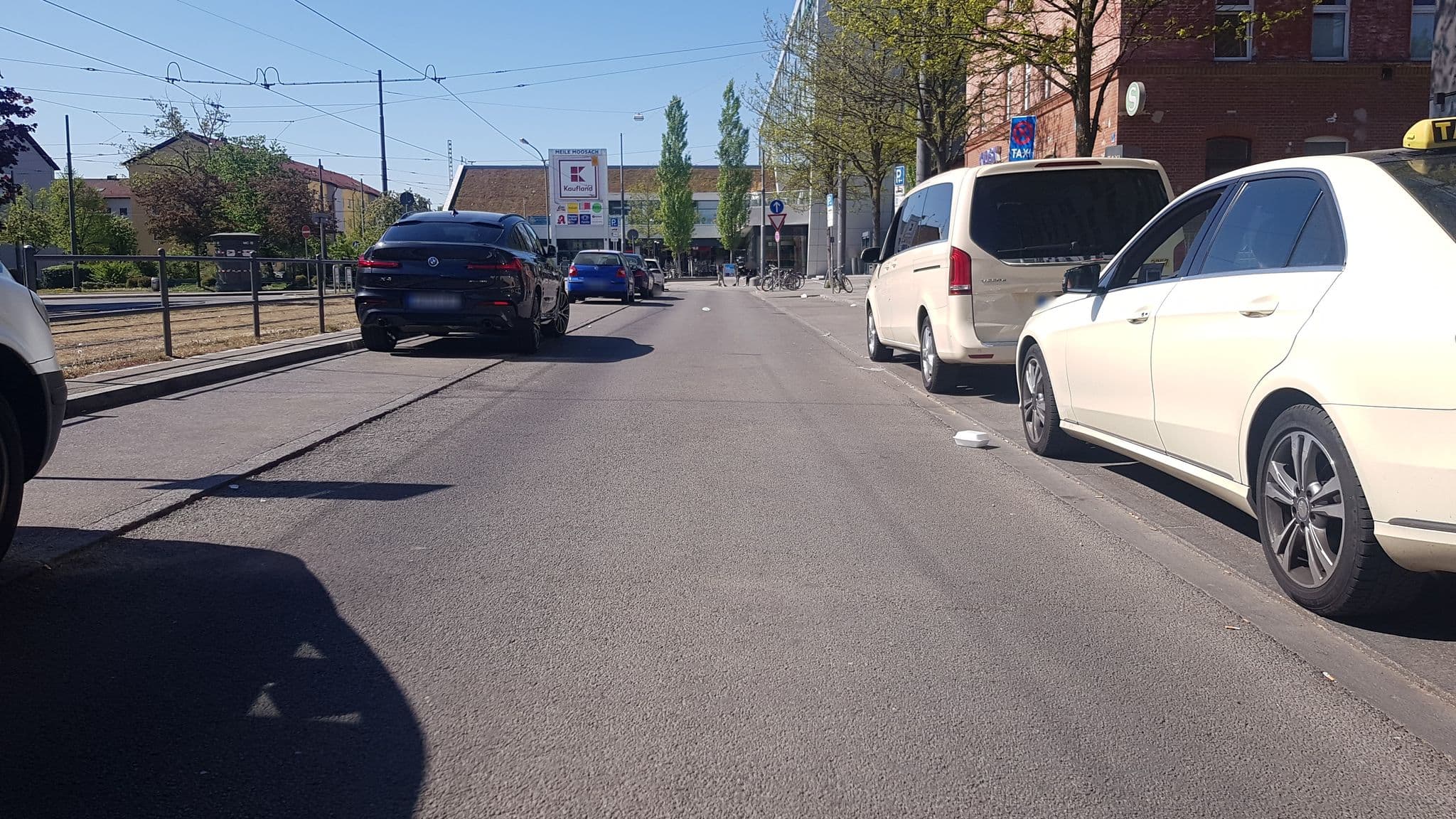 Street view near Leto Motel, Karlsfeld — © thomas_munichways (CC BY-SA · Mapillary)