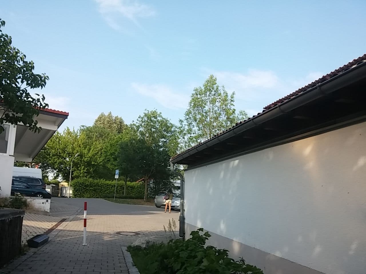 Street view near Hotel Verona, Vaterstetten — © umap (CC BY-SA · Mapillary)