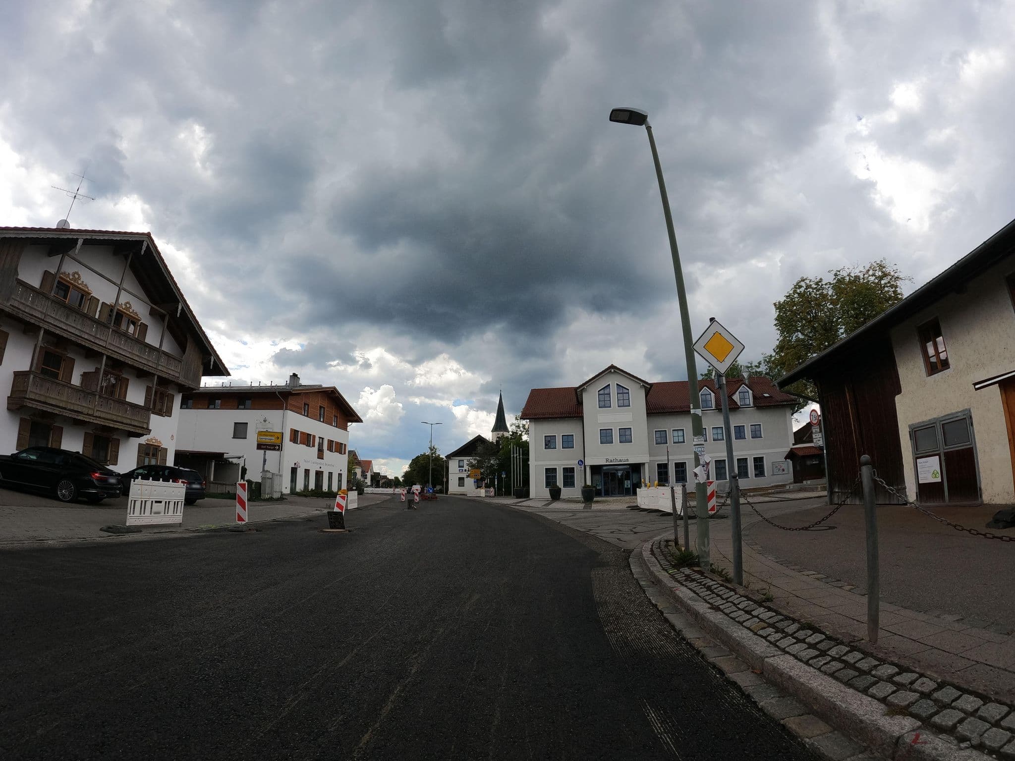 Street view near Gästehaus Schulz, Brunnthal — © strubbl (CC BY-SA · Mapillary)