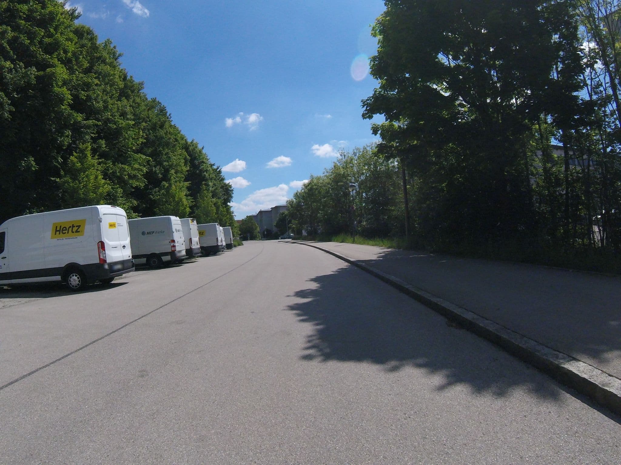 Street view near Pension Bergblick, Unterhaching — © tonicity (CC BY-SA · Mapillary)